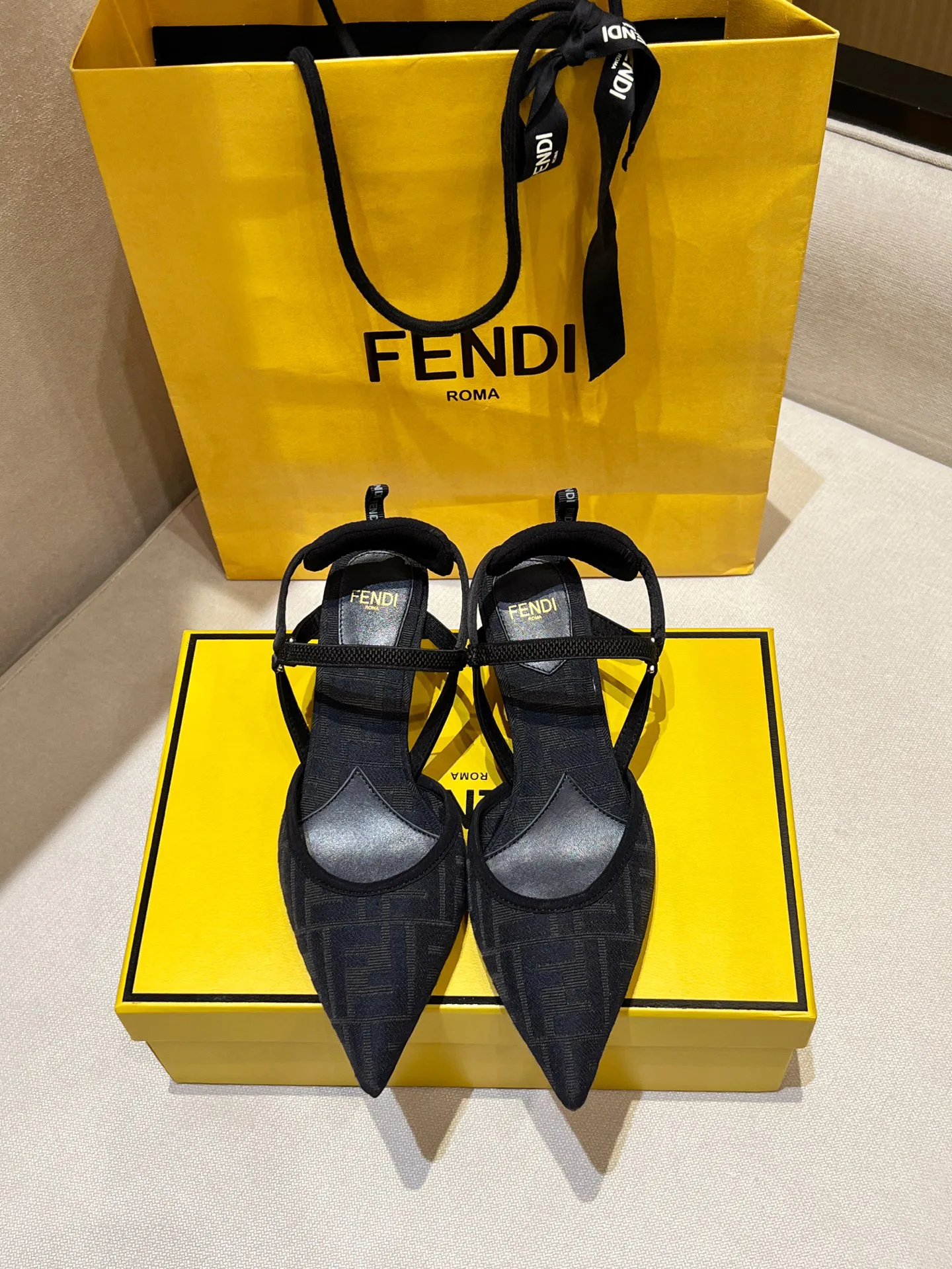 Туфли Женские Fendi 11209736