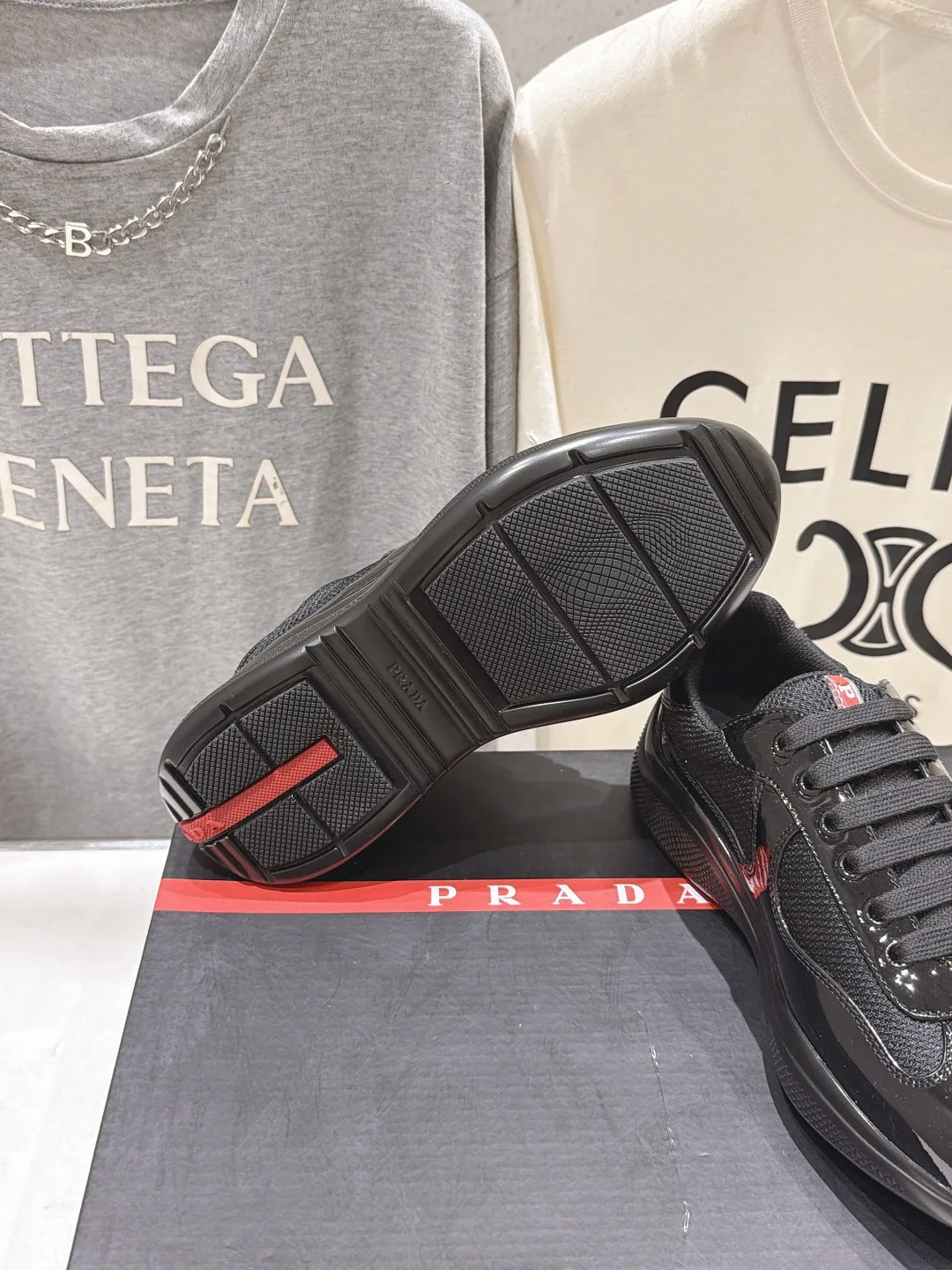 Кроссовки Женские Prada 17785327
