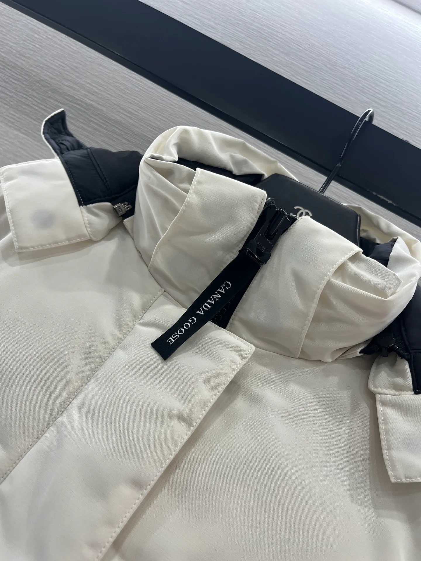 Куртки Женские Canada Goose 196199