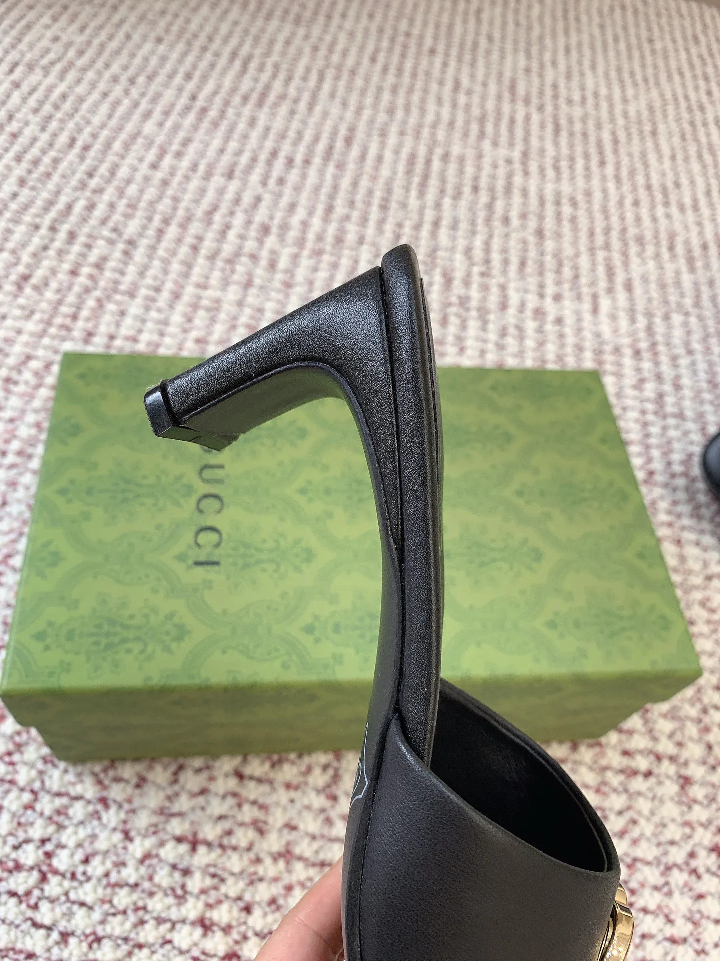 Босоножки Женские Gucci 13438266