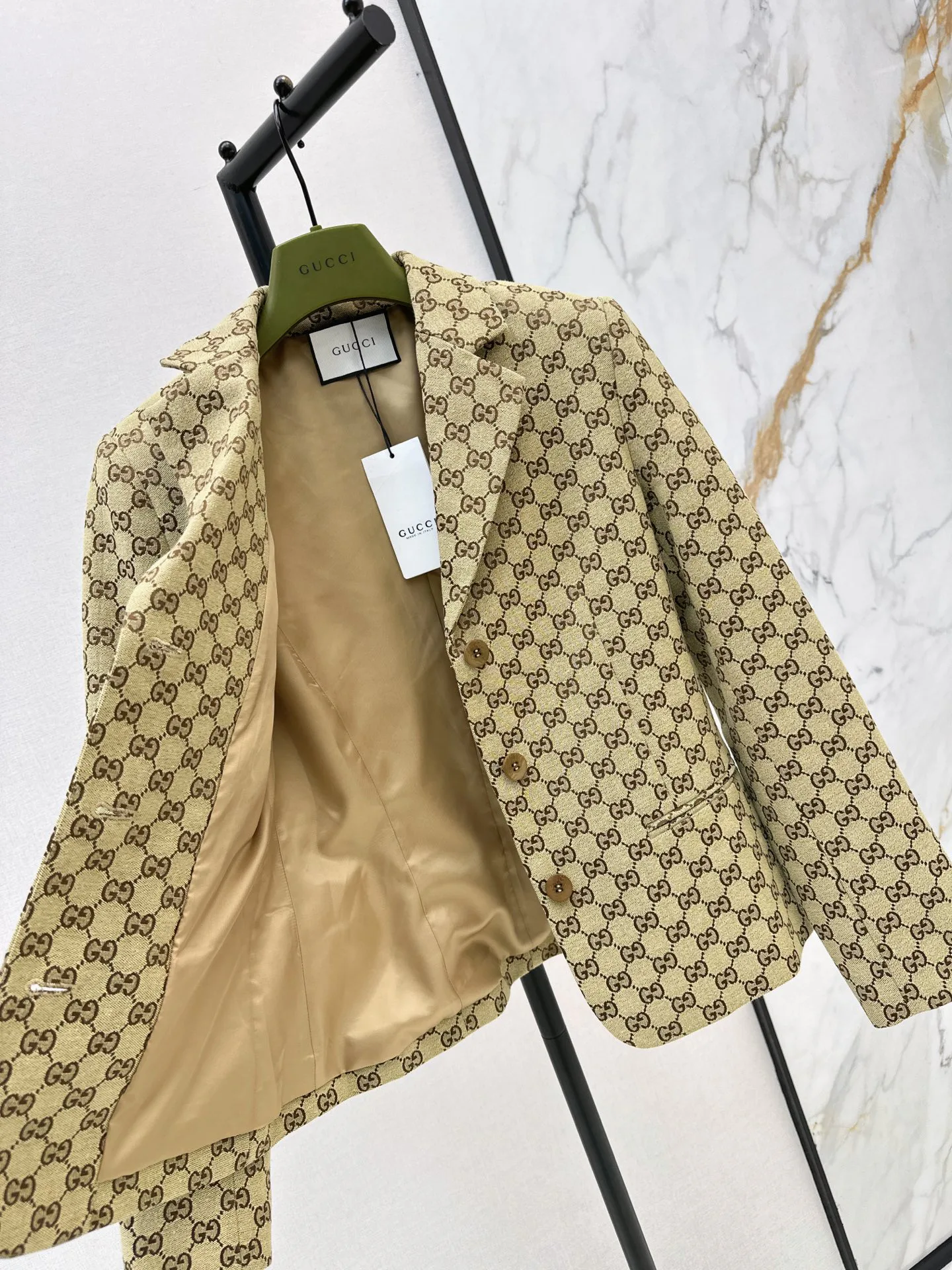 Жакеты Женские Gucci 17609973