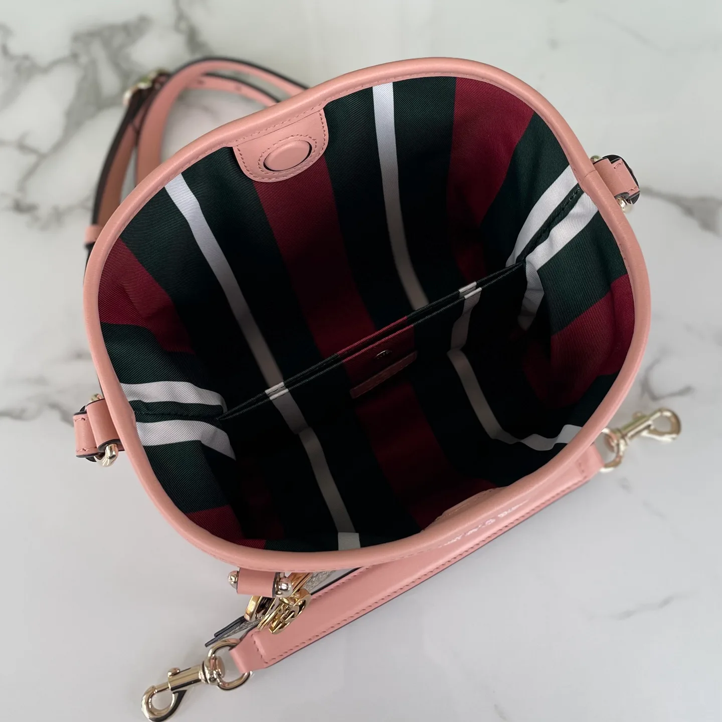 Классические Сумки Женские Gucci 11562668