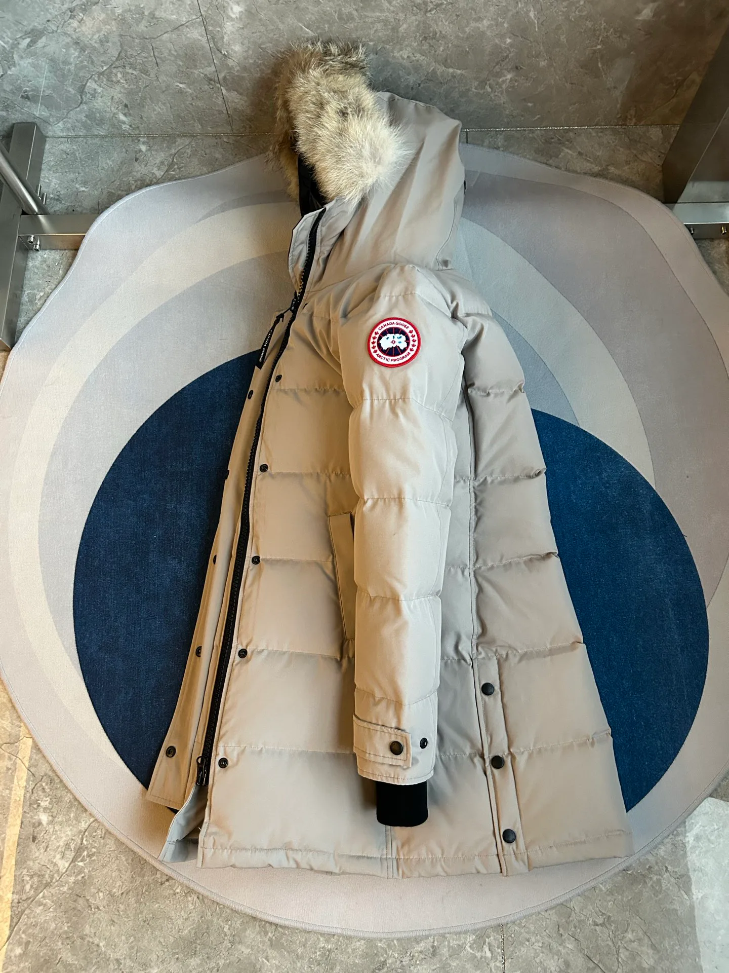 Куртки И Пуховики Женские Canada Goose 18007219