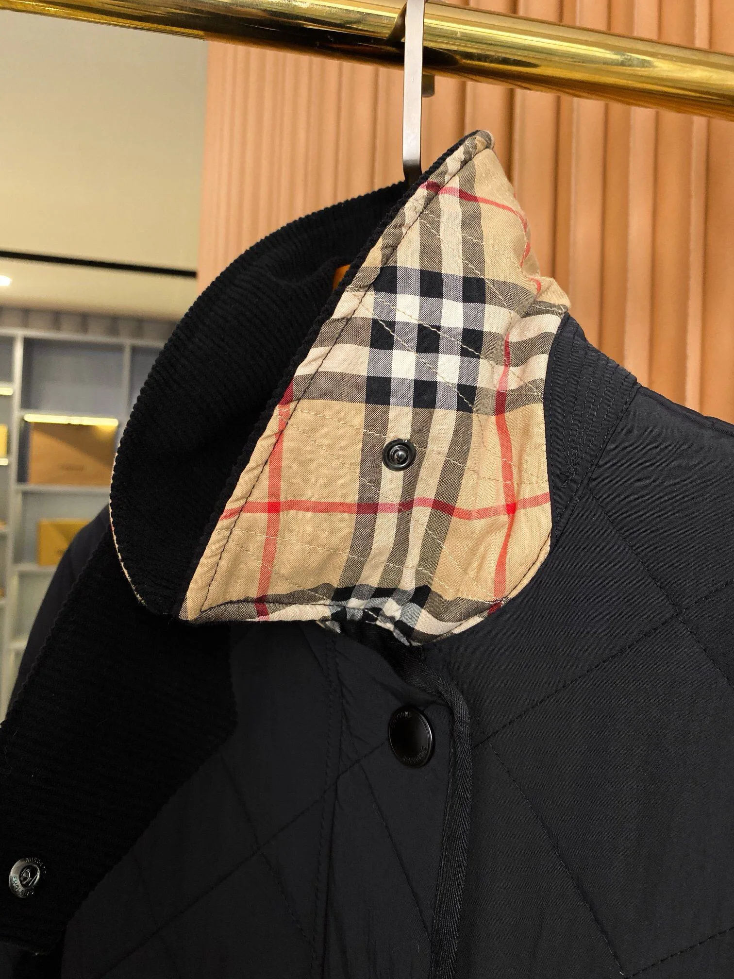 Куртки И Пуховики Женские Burberry 18903182
