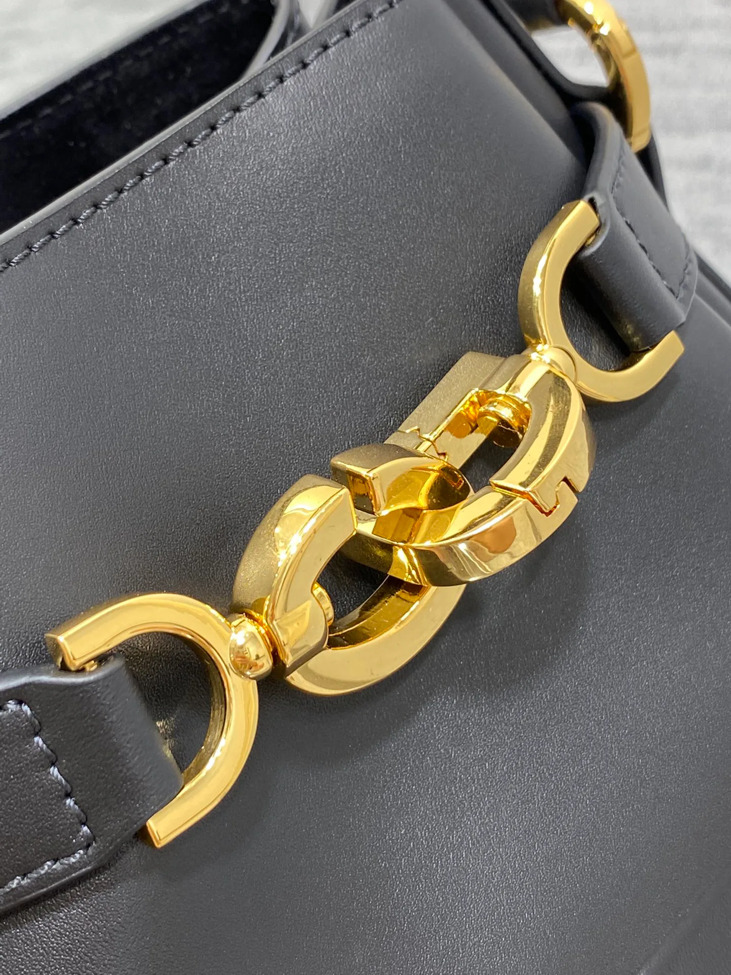 Классические Сумки Женские Christian Dior 16911314