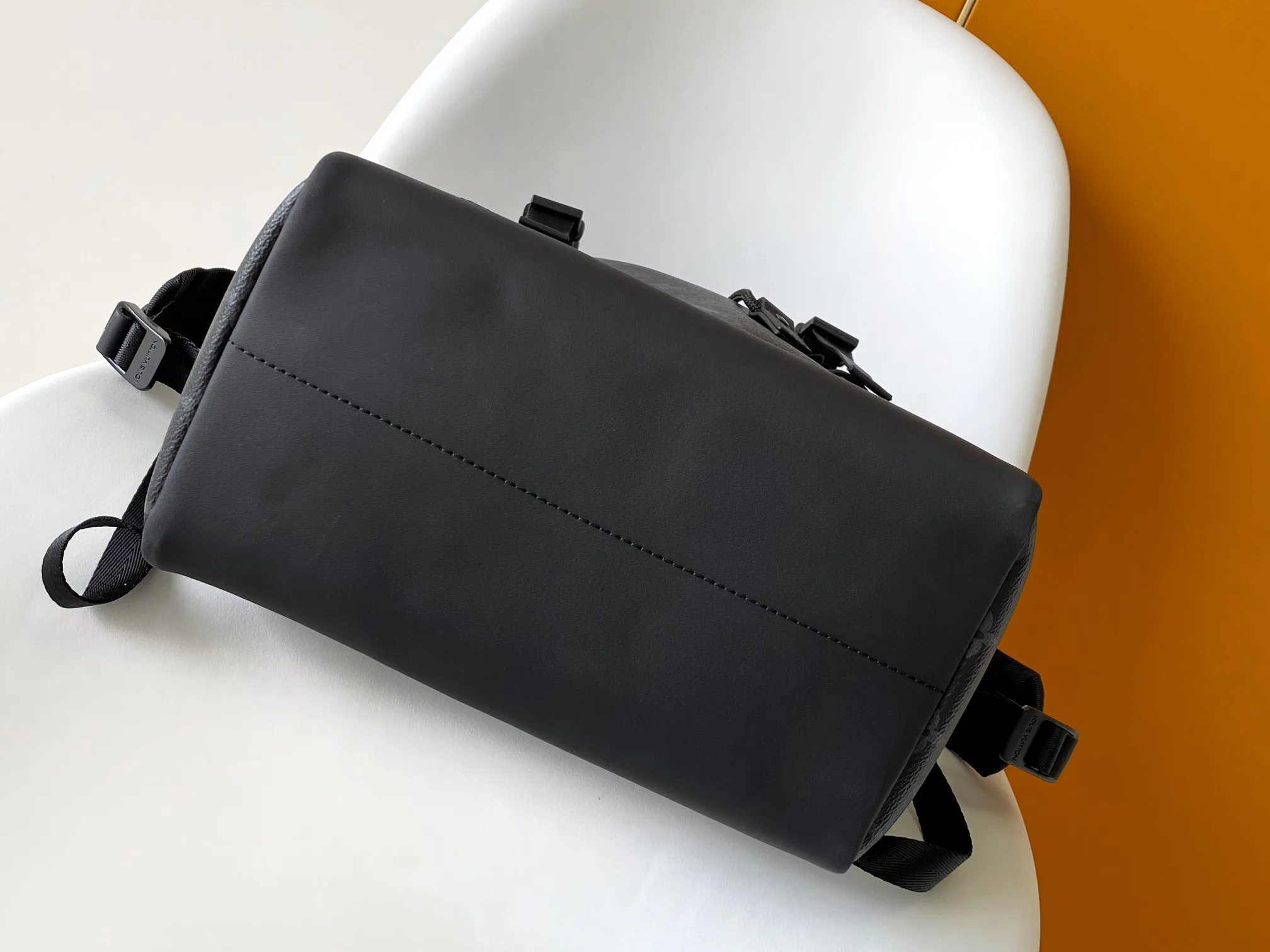 Рюкзаки Женские Louis Vuitton 13435257
