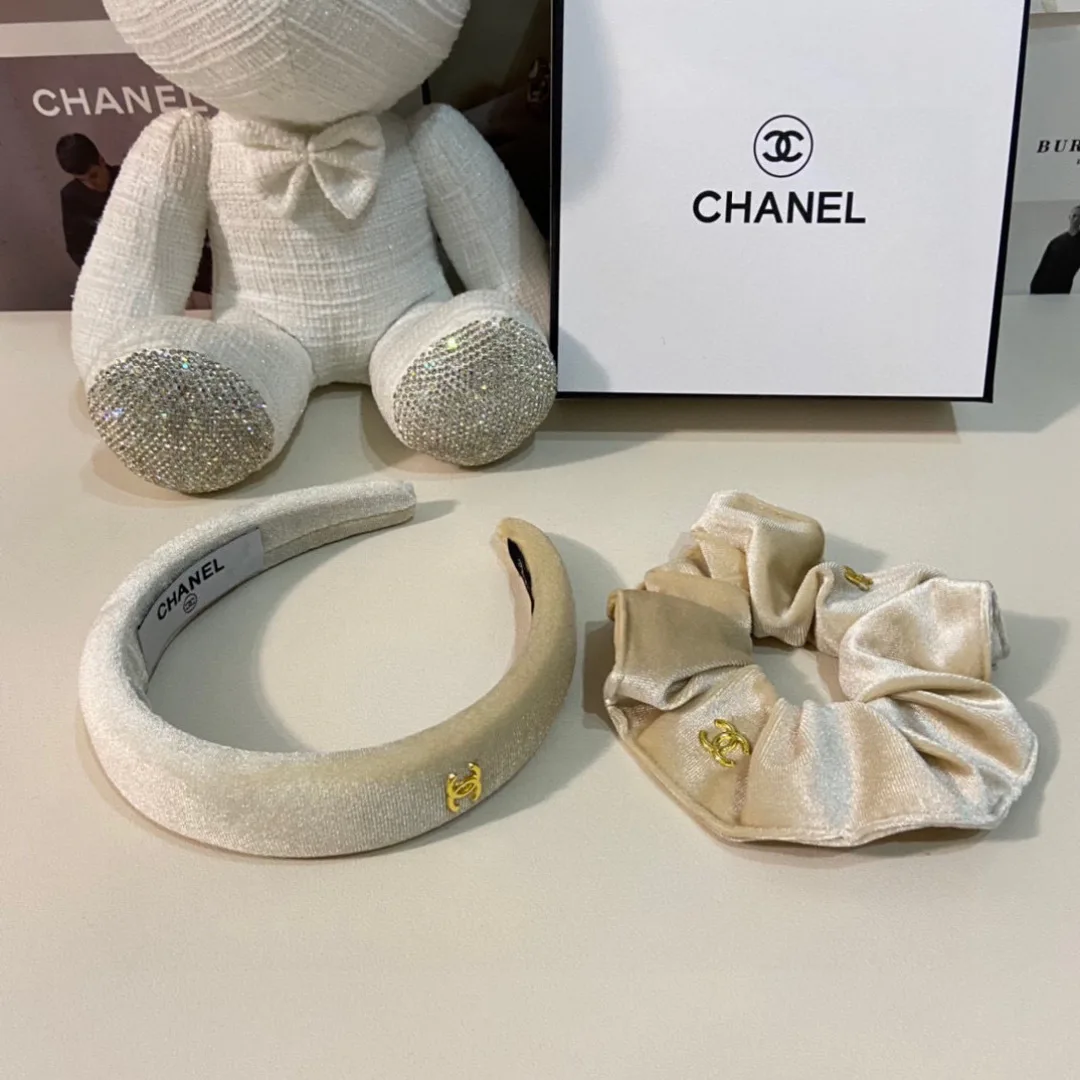 Головные Уборы Chanel 11469196