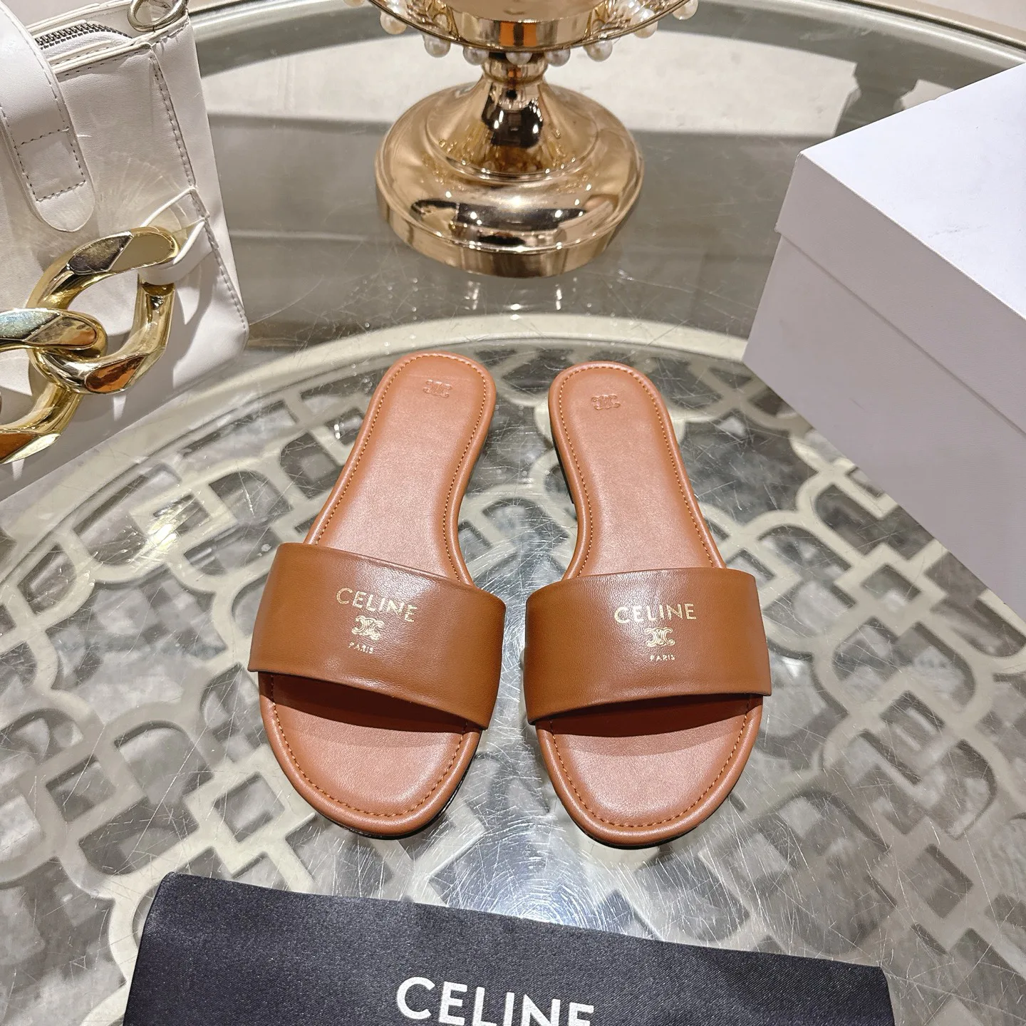 Шлепанцы Женские Celine 2375713