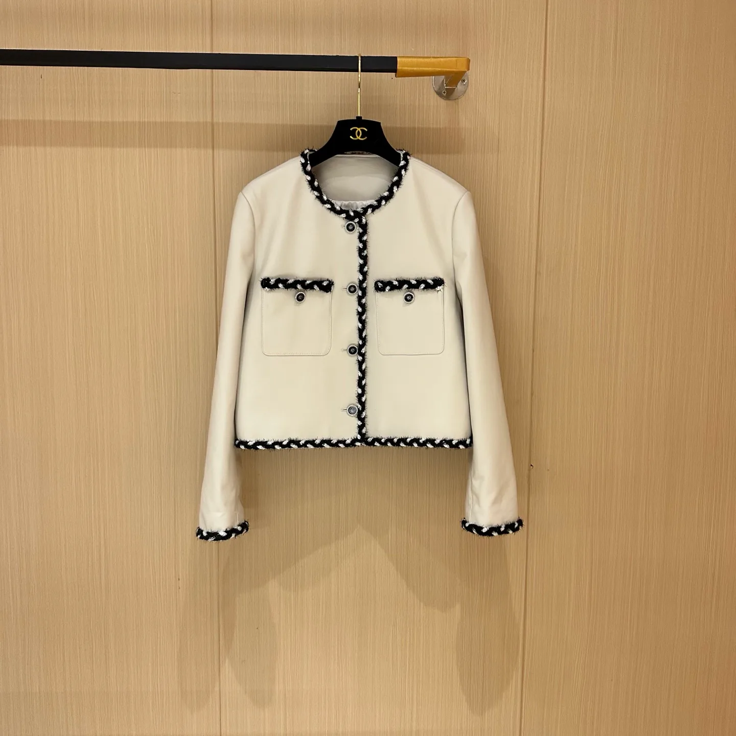 Жакеты Женские Chanel 11007727