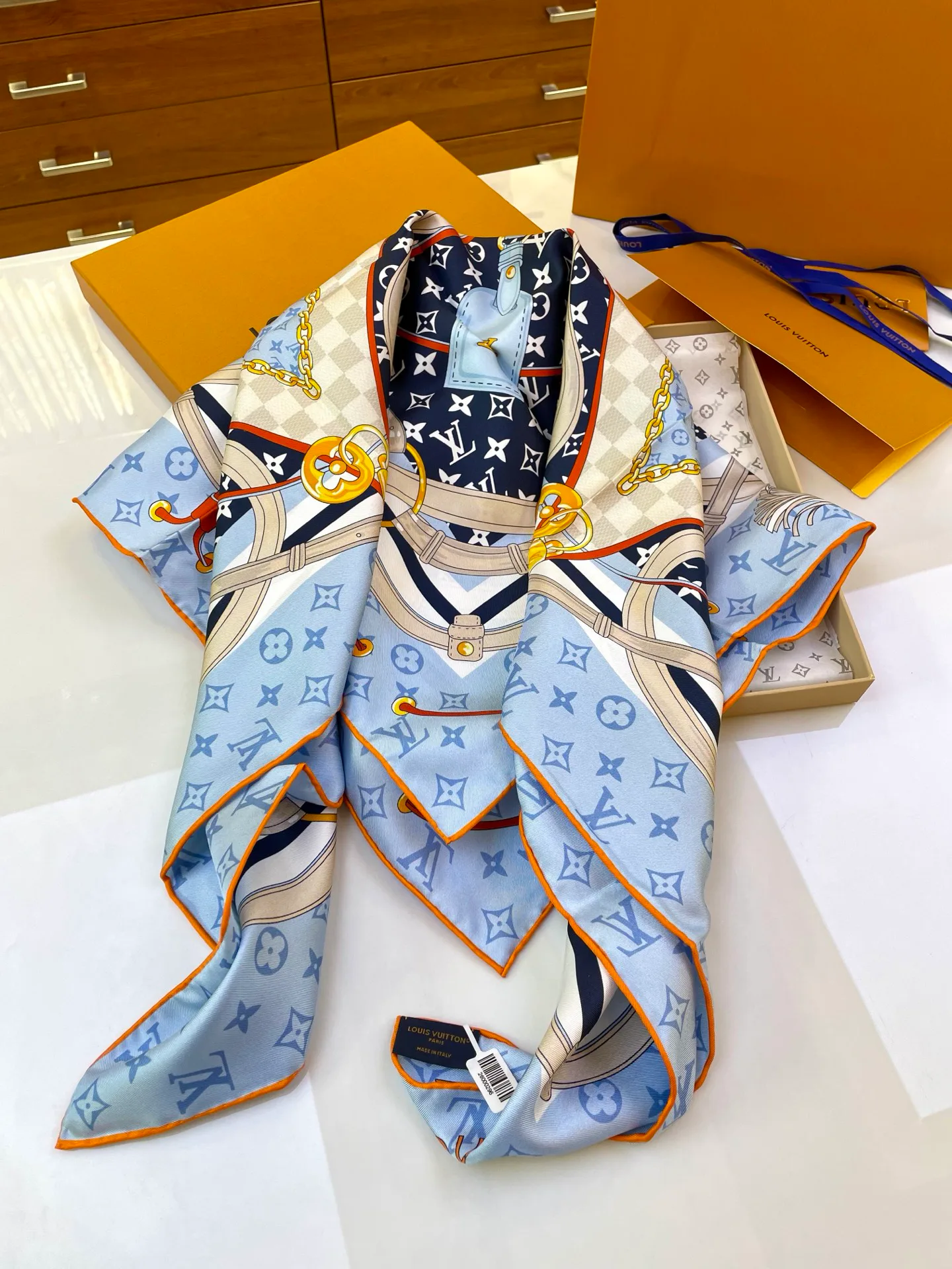 Платки Louis Vuitton 1981405