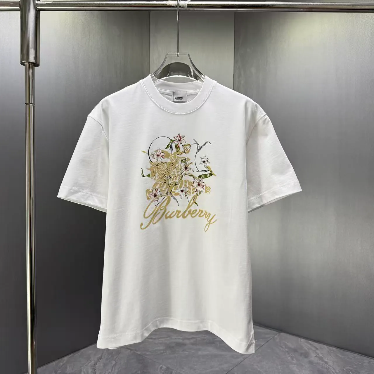 Футболки Женские Burberry 9128902