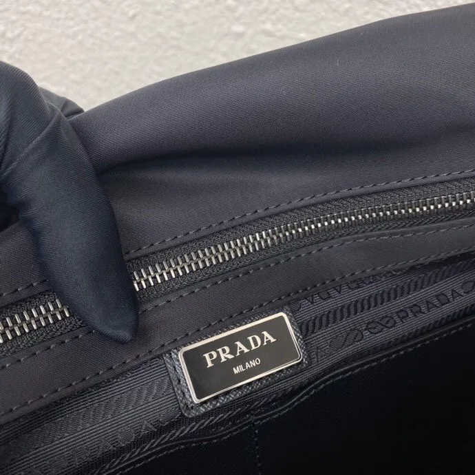 Сумки На Ремне Женские Prada 11872150