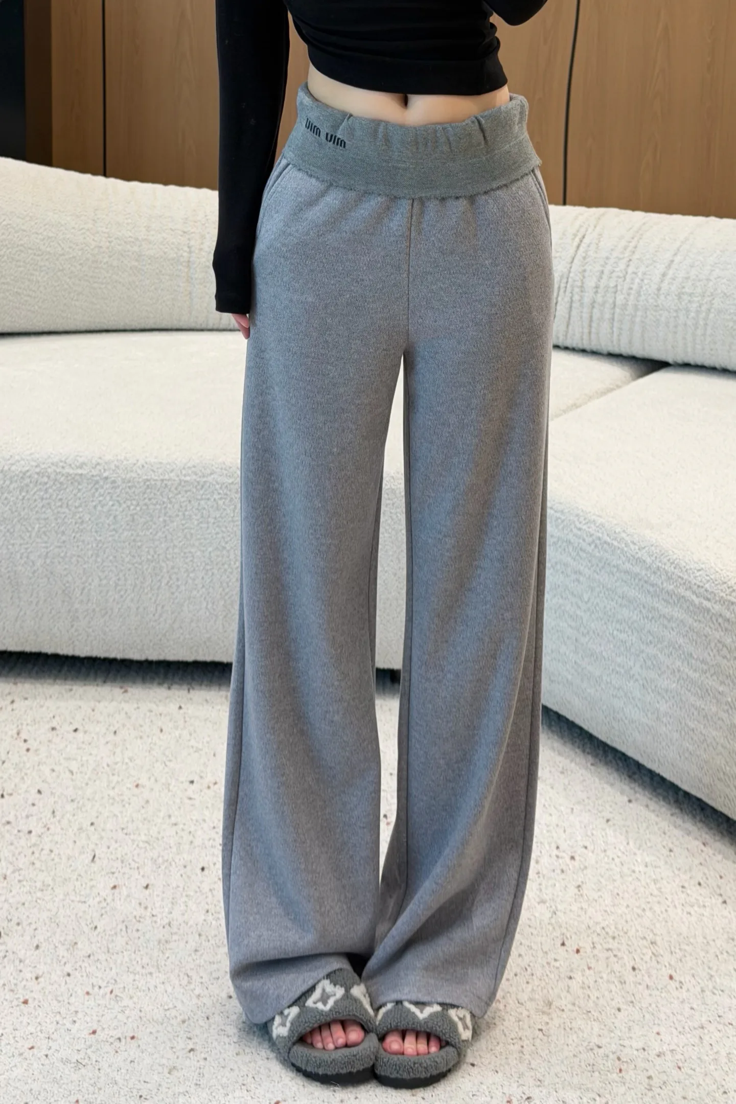 Брюки Женские Miu Miu 18711097