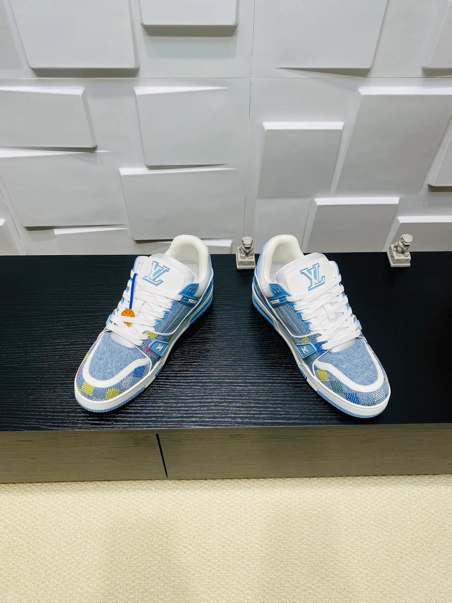 Кроссовки Женские Louis Vuitton 15280