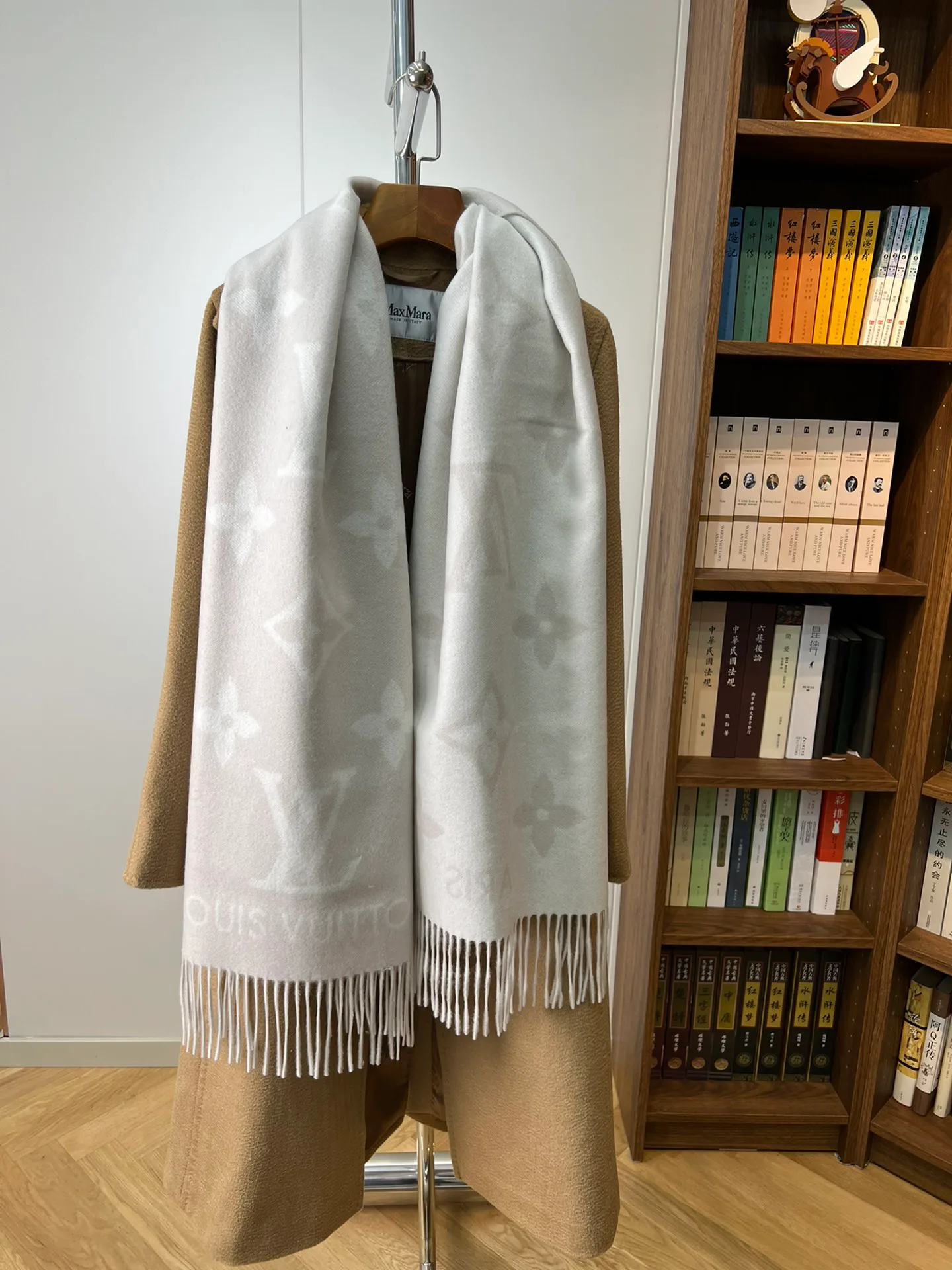 Шарфы Louis Vuitton 115113