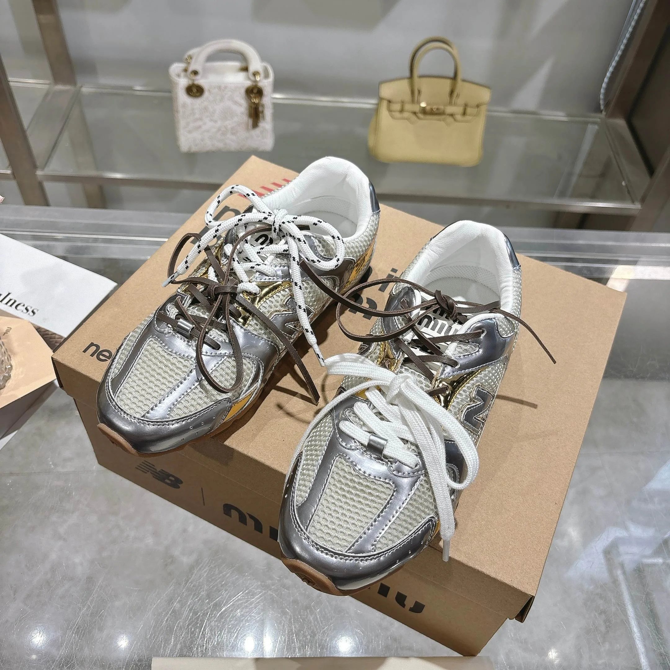 Кроссовки Женские Miu Miu 6449872