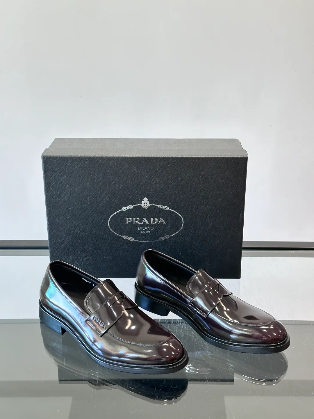 Лоферы И Туфли Мужские Prada 884587