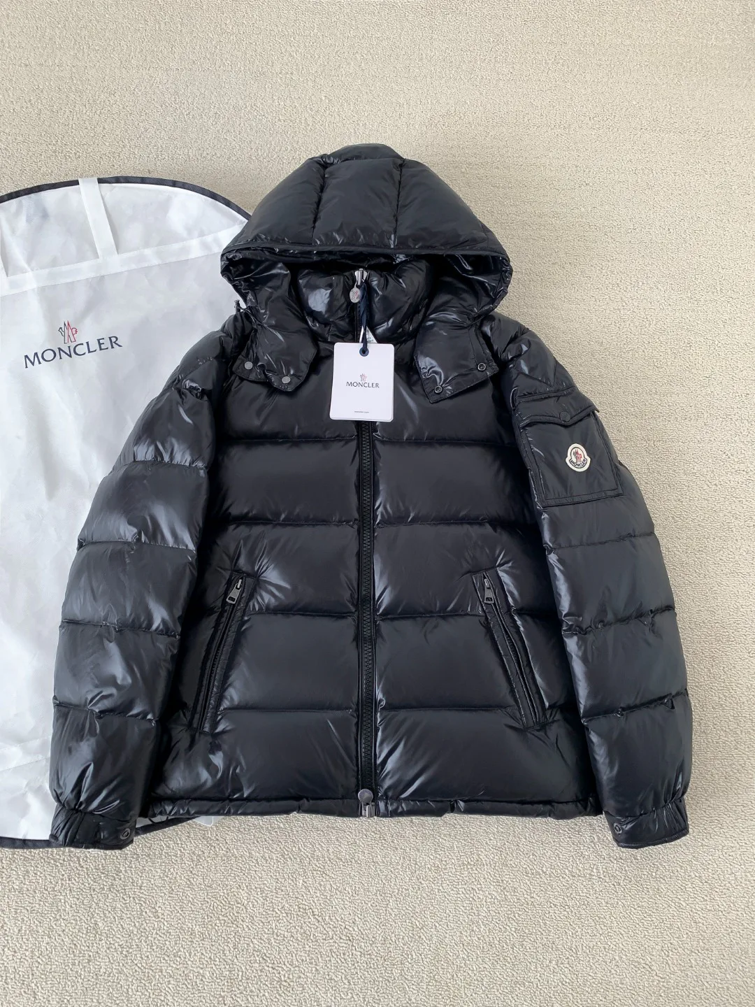 Куртки И Пуховики Мужские Moncler 512332