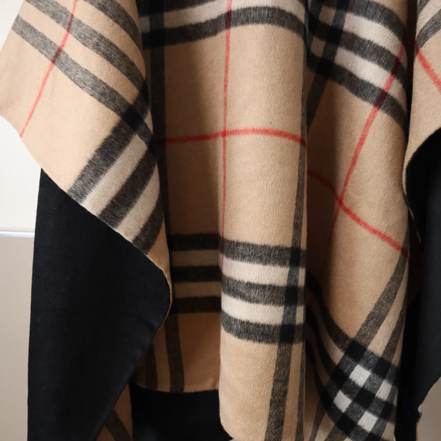 Пальто Женские Burberry 18003149