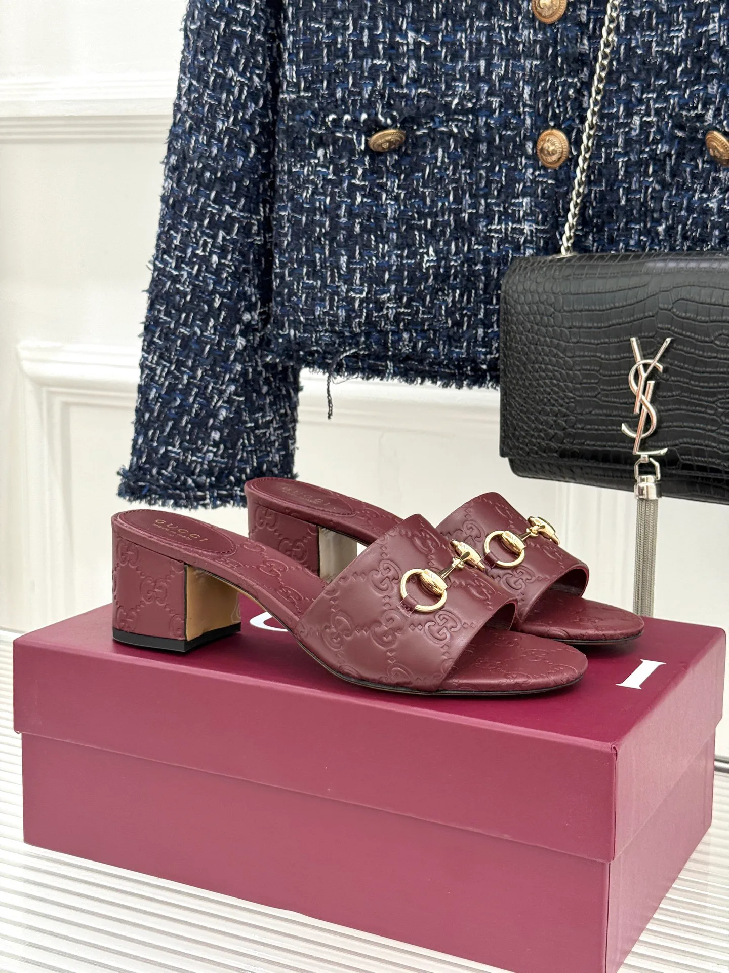 Босоножки Женские Gucci 11733687