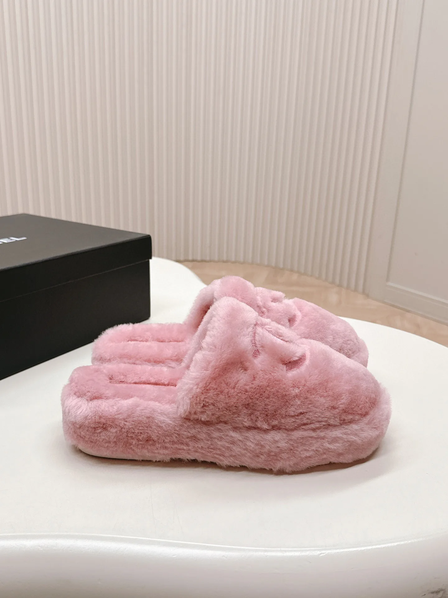 Тапочки Женские Chanel 101099