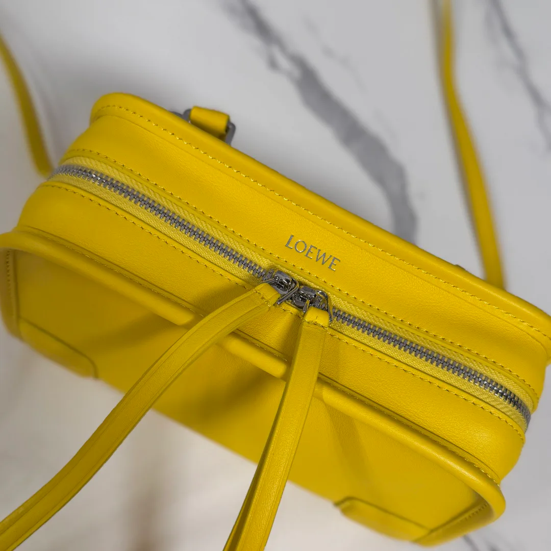 Классические Сумки Женские Loewe 18004246