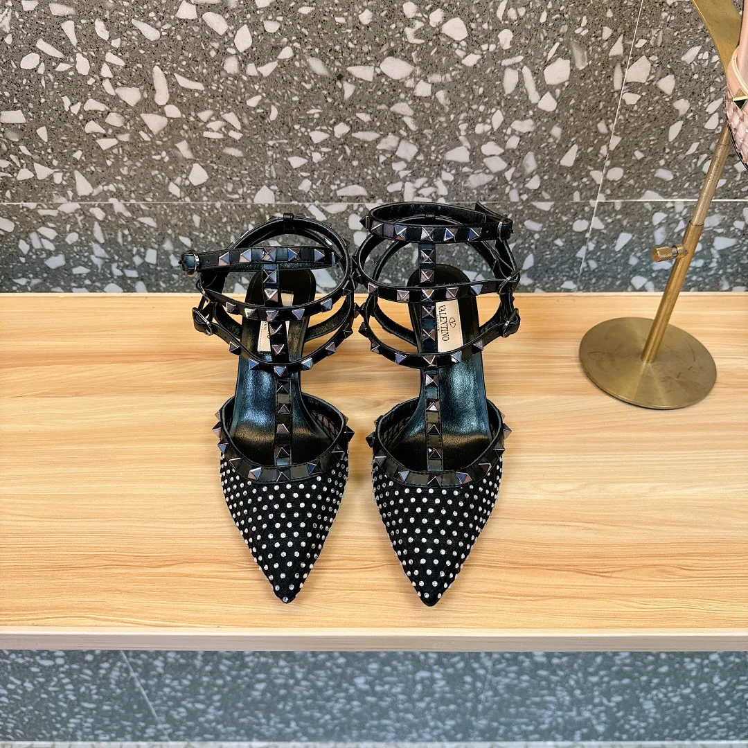 Босоножки Женские Valentino 11738626