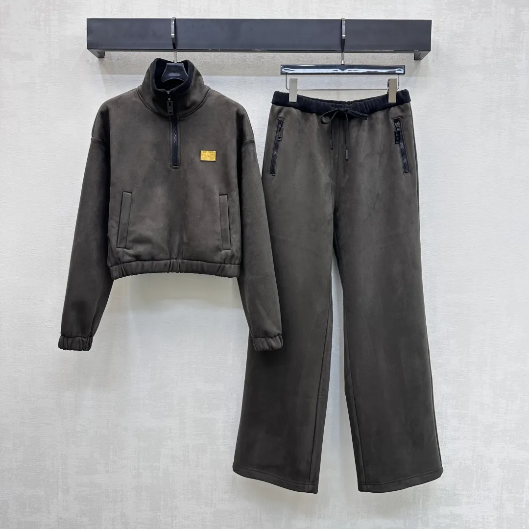 Костюмы Женские Louis Vuitton 871607