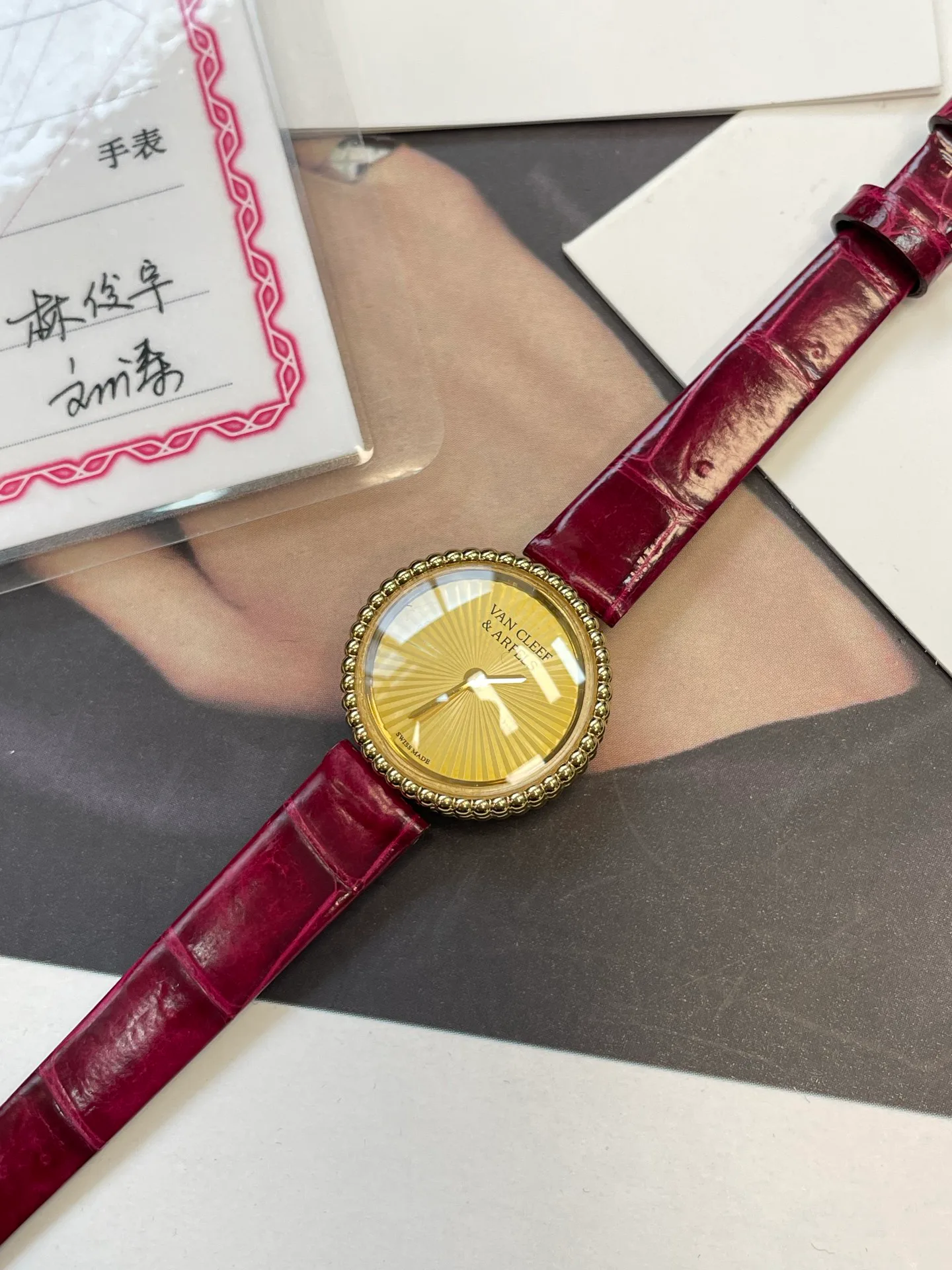 Часы Женские Van Cleef & Arpels 17336730