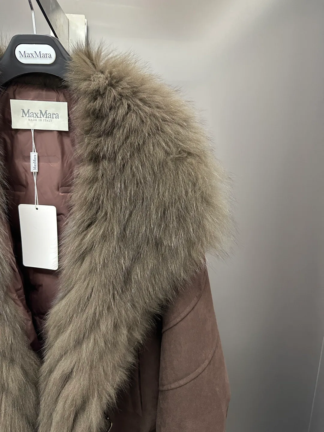 Куртки И Пуховики Женские Max Mara 18702436