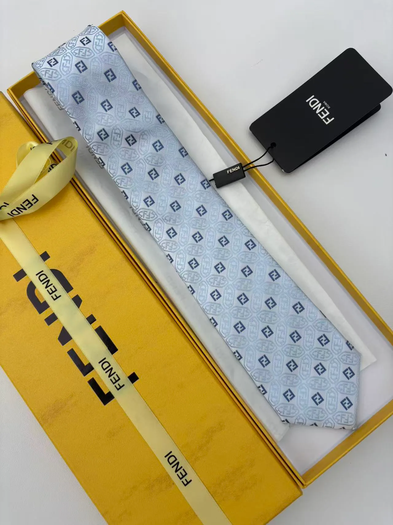 Платки Fendi 14648036
