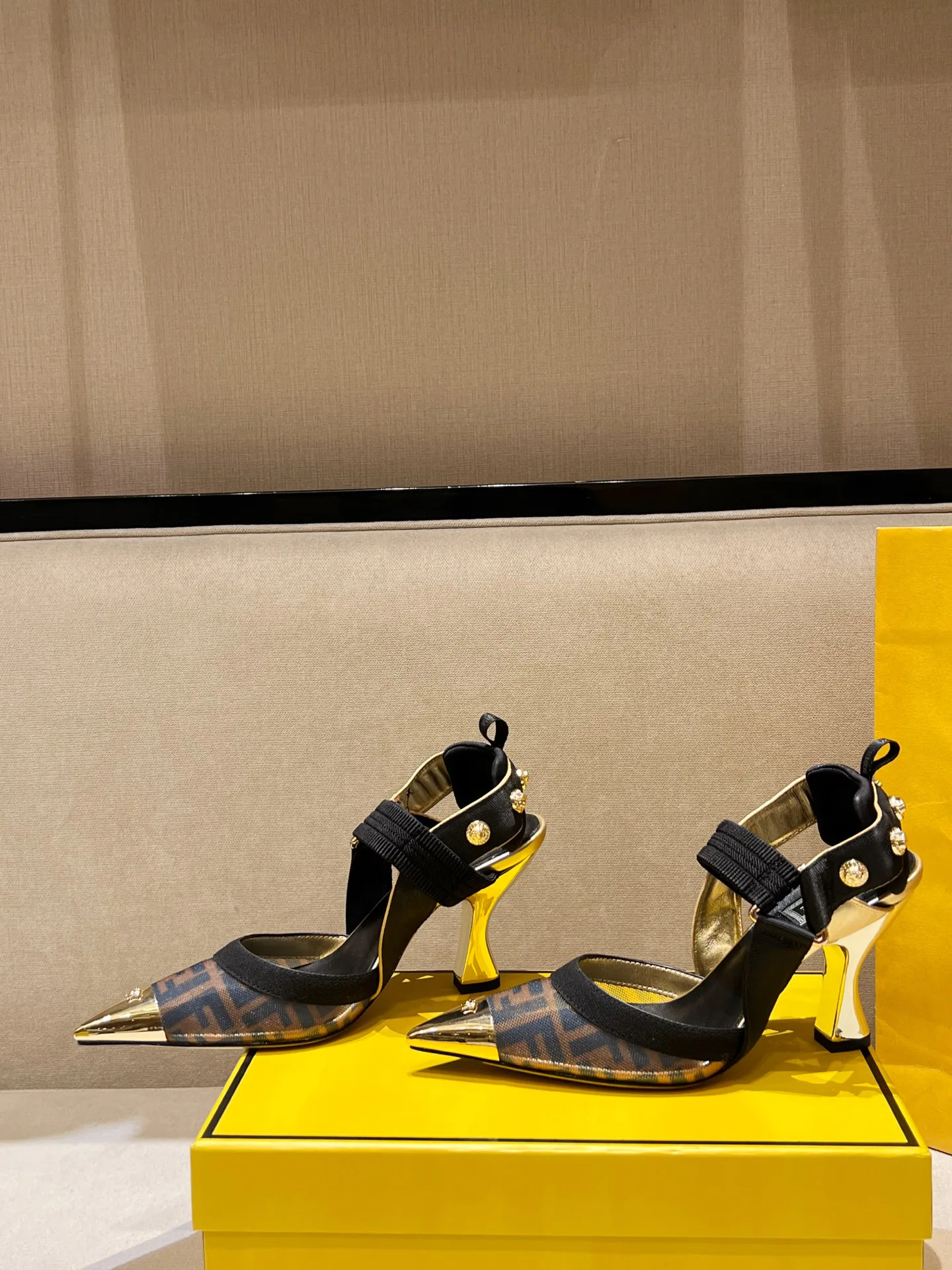 Туфли Женские Versace 11156777