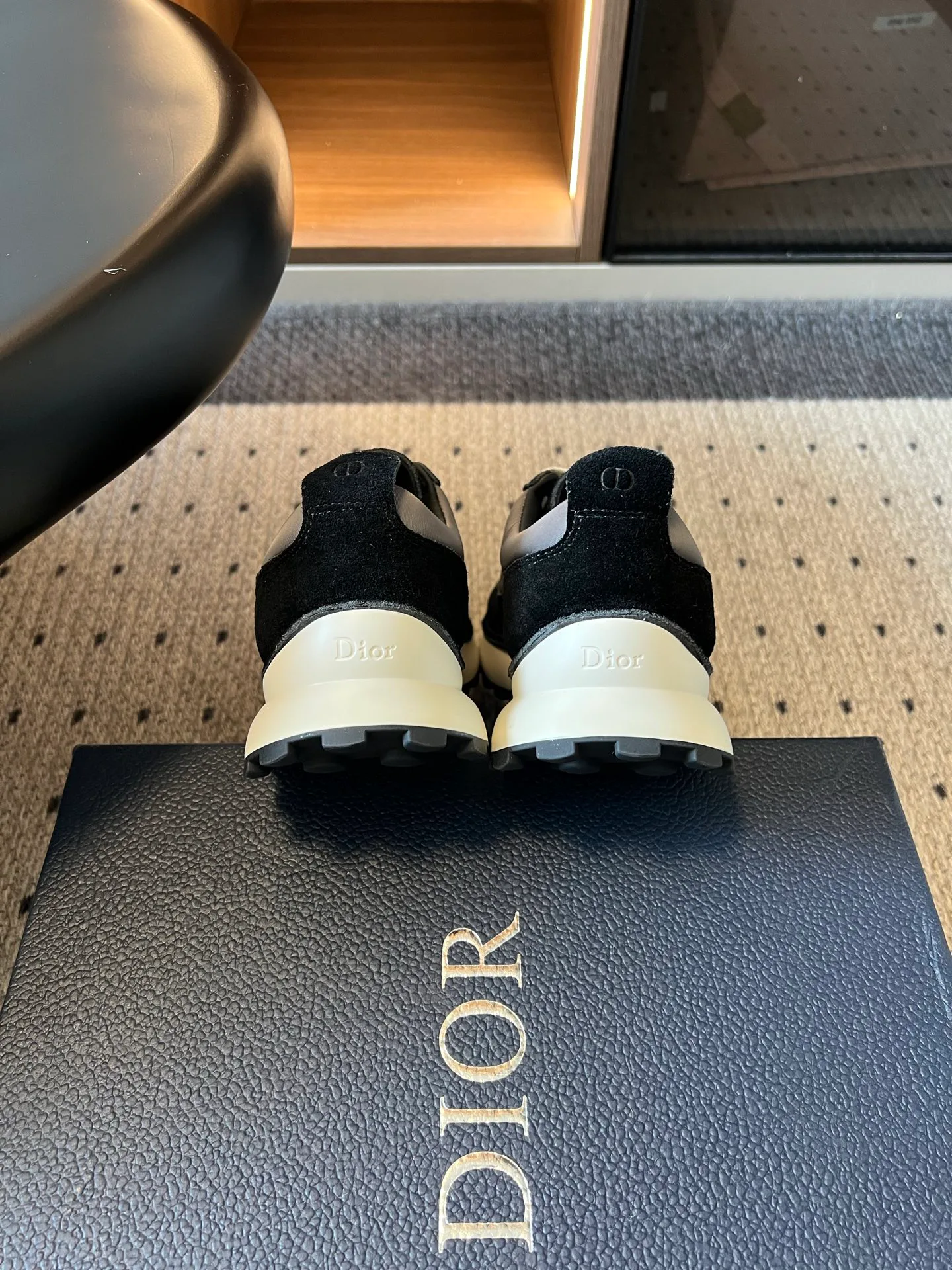 Кроссовки Мужские Christian Dior 18079648
