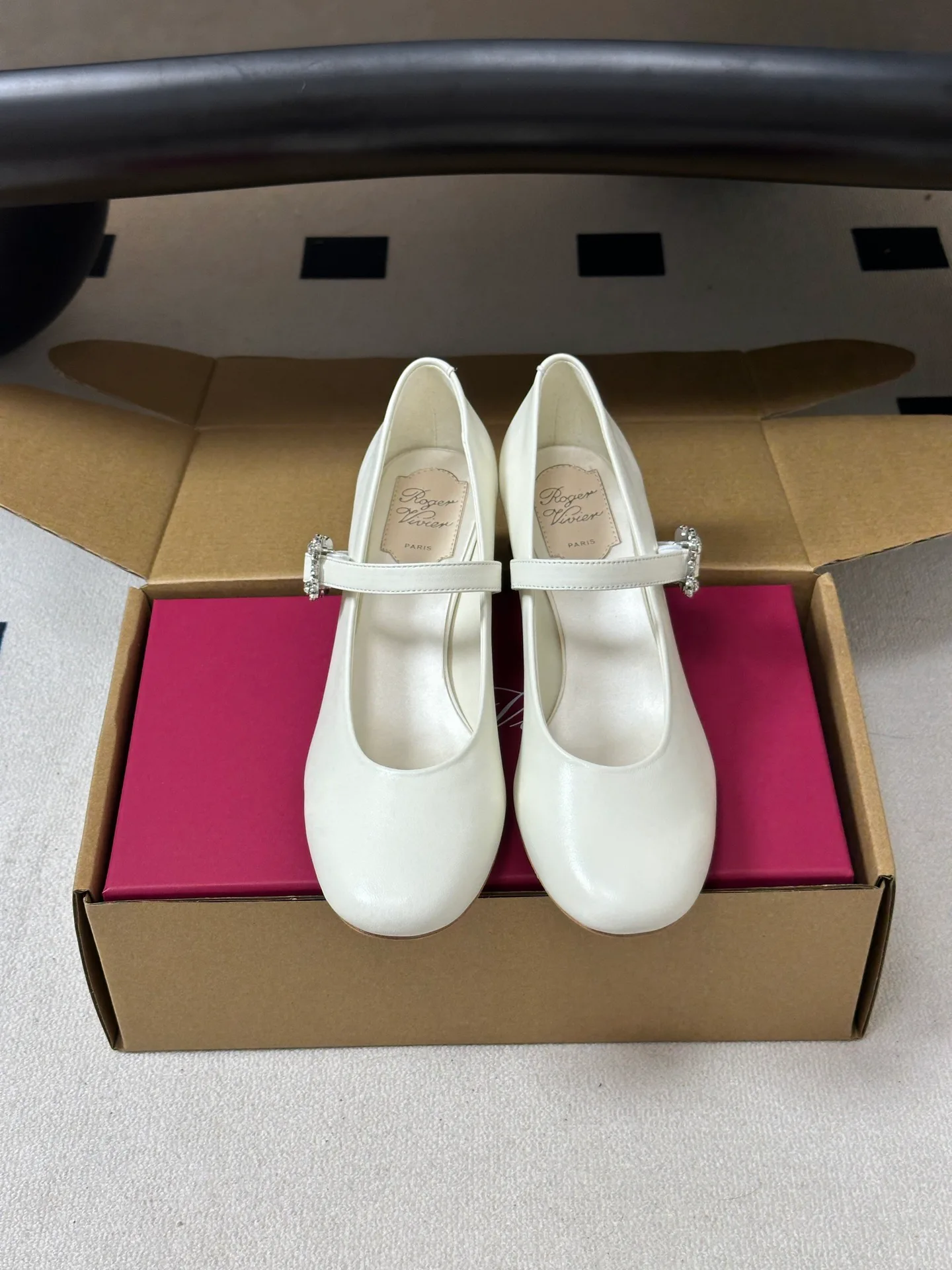 Туфли Женские Roger Vivier 18041484