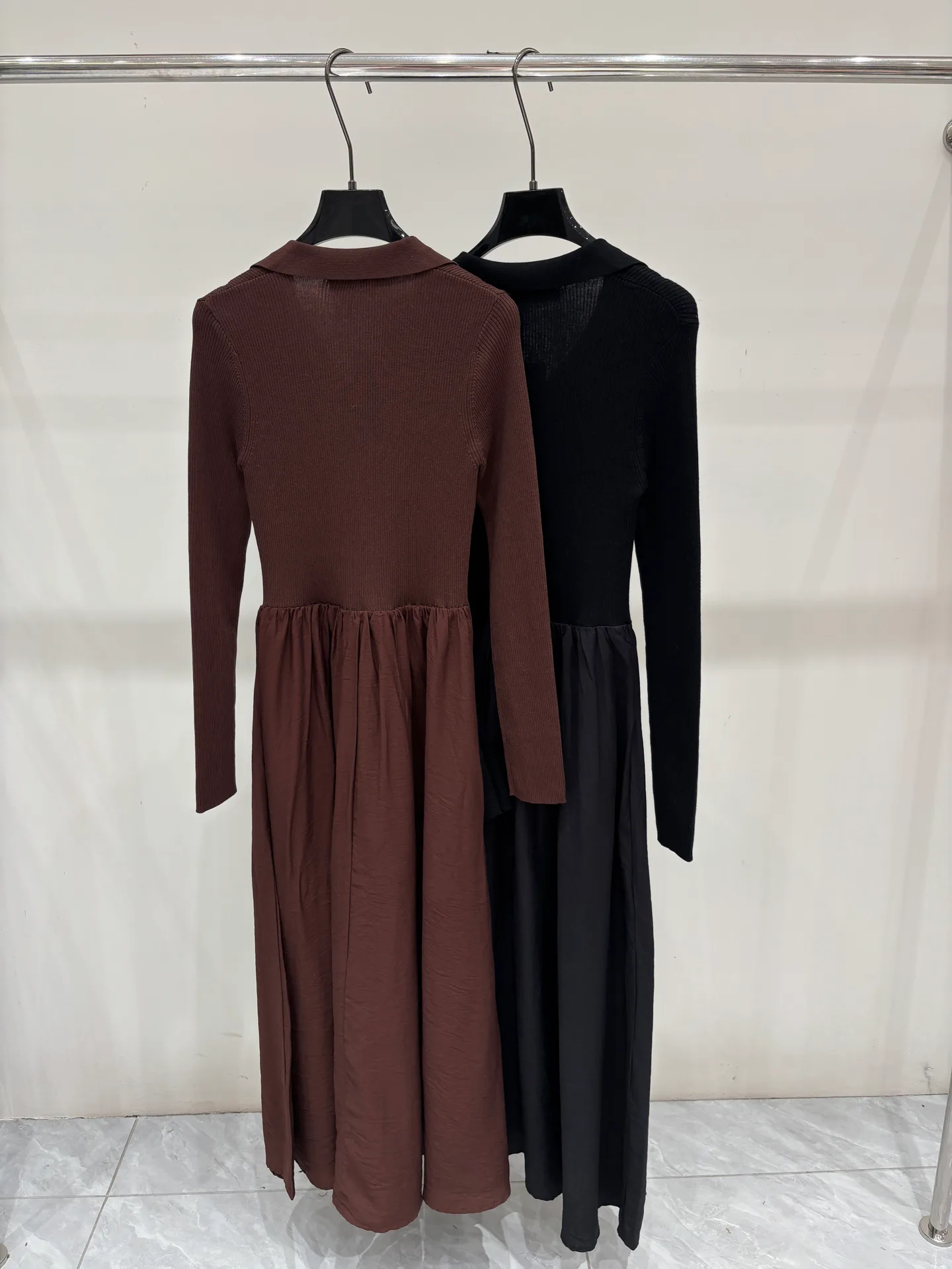 Платья Женские Valentino 18999795