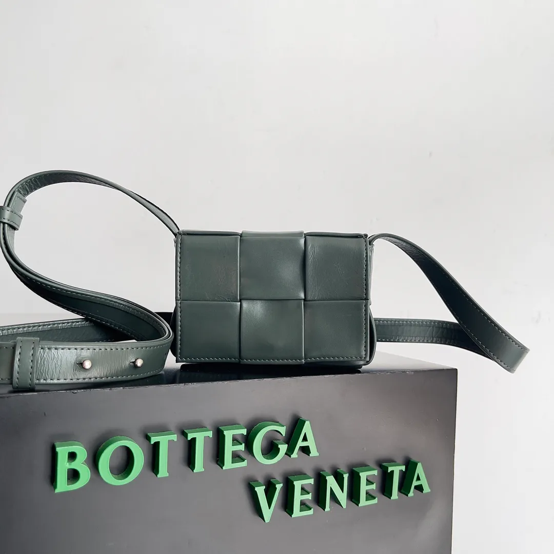Клатчи Женские Bottega Veneta 11710114