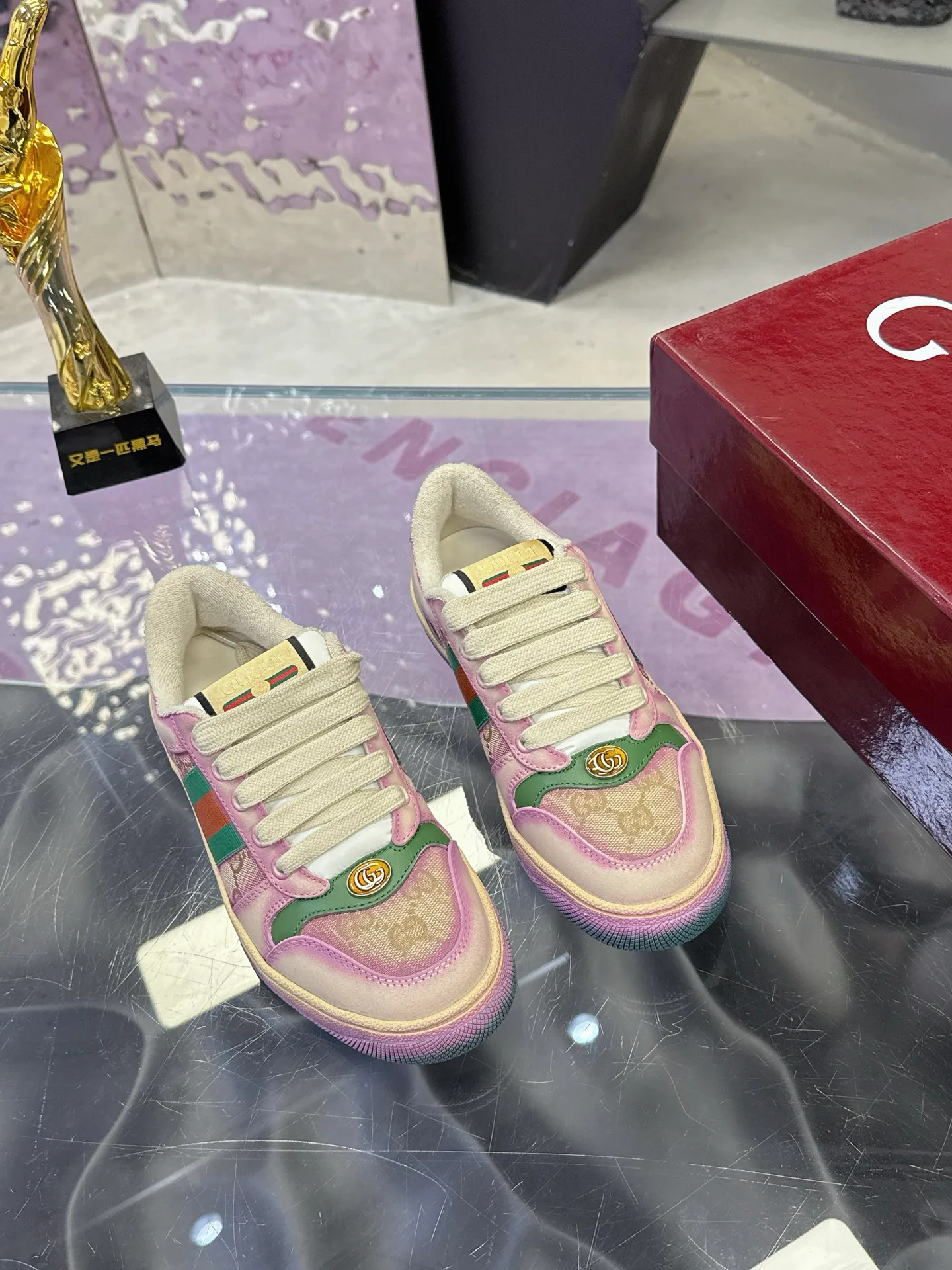 Кроссовки Женские Gucci 17530443