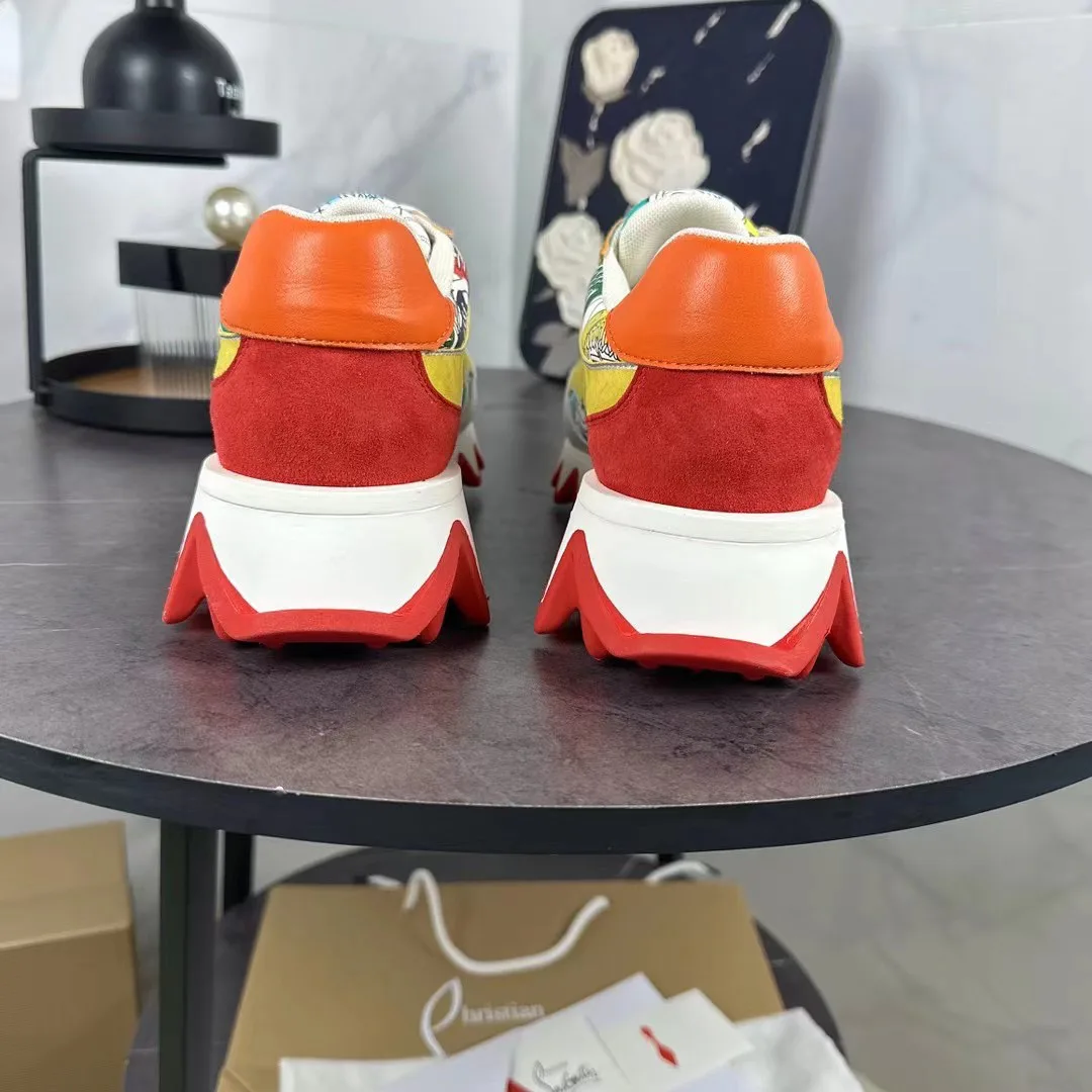 Кроссовки Женские Christian Louboutin 11072109