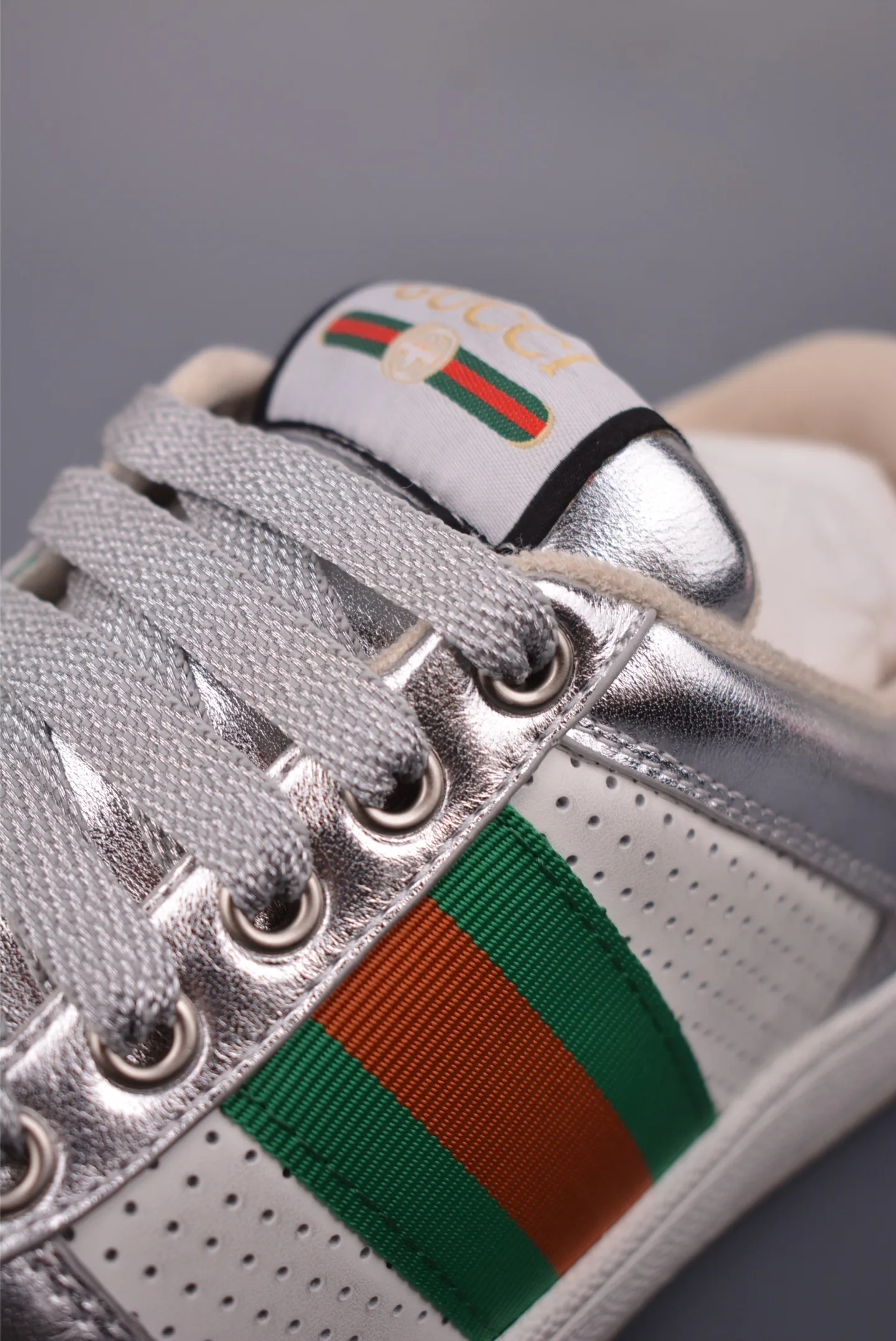 Кроссовки Женские Gucci 12962285