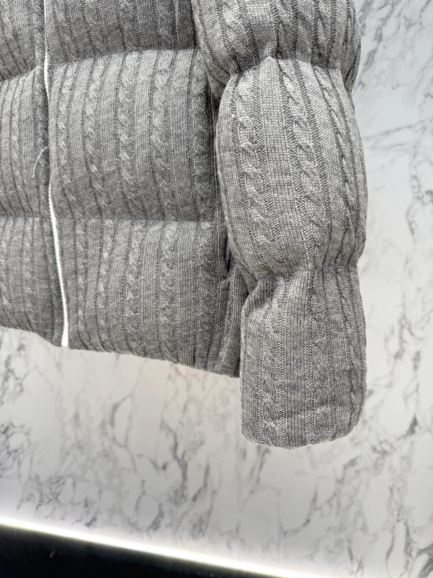 Куртки И Пуховики Мужские Moncler 18188650