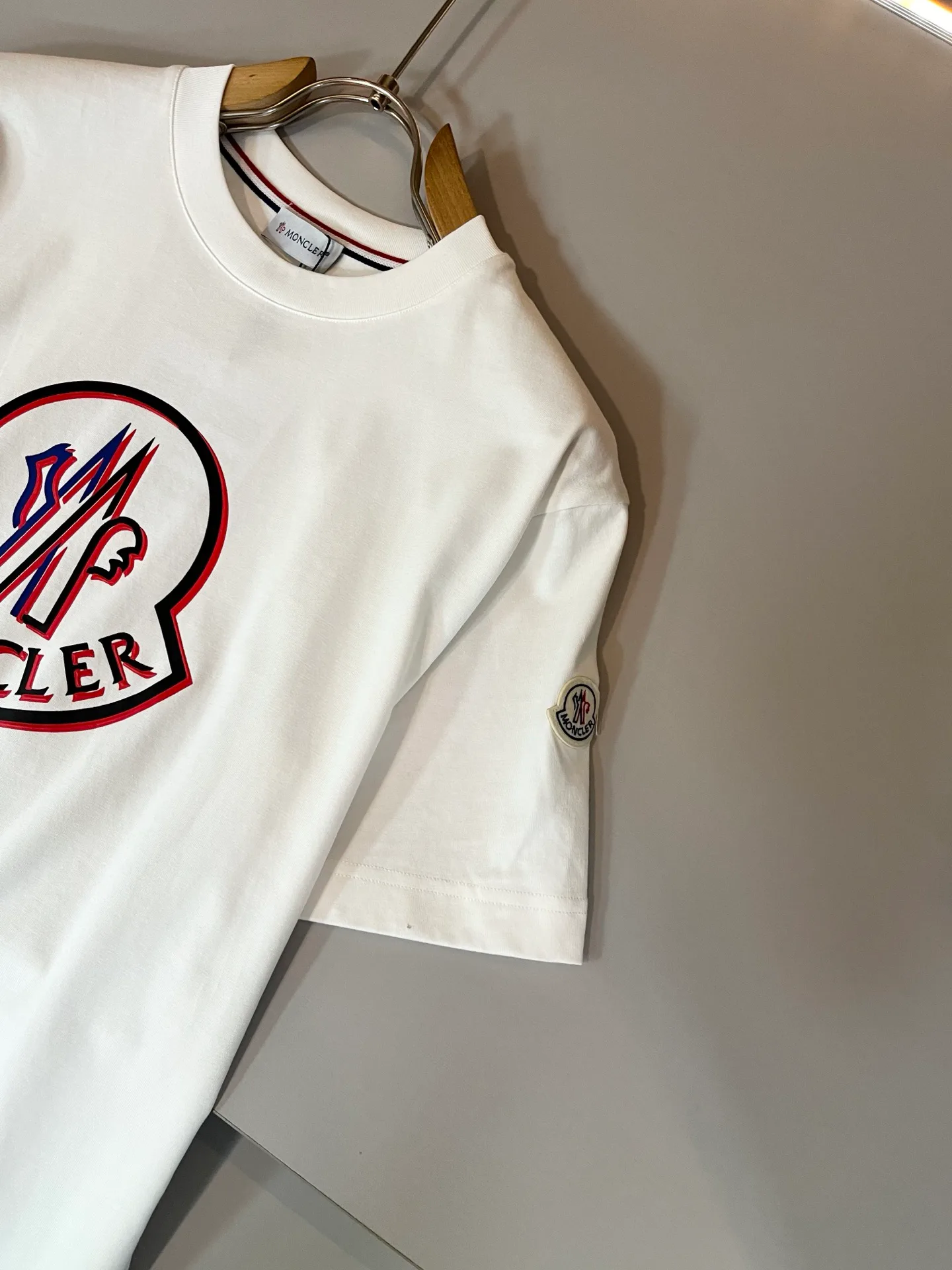 Футболки Женские Moncler 10242304