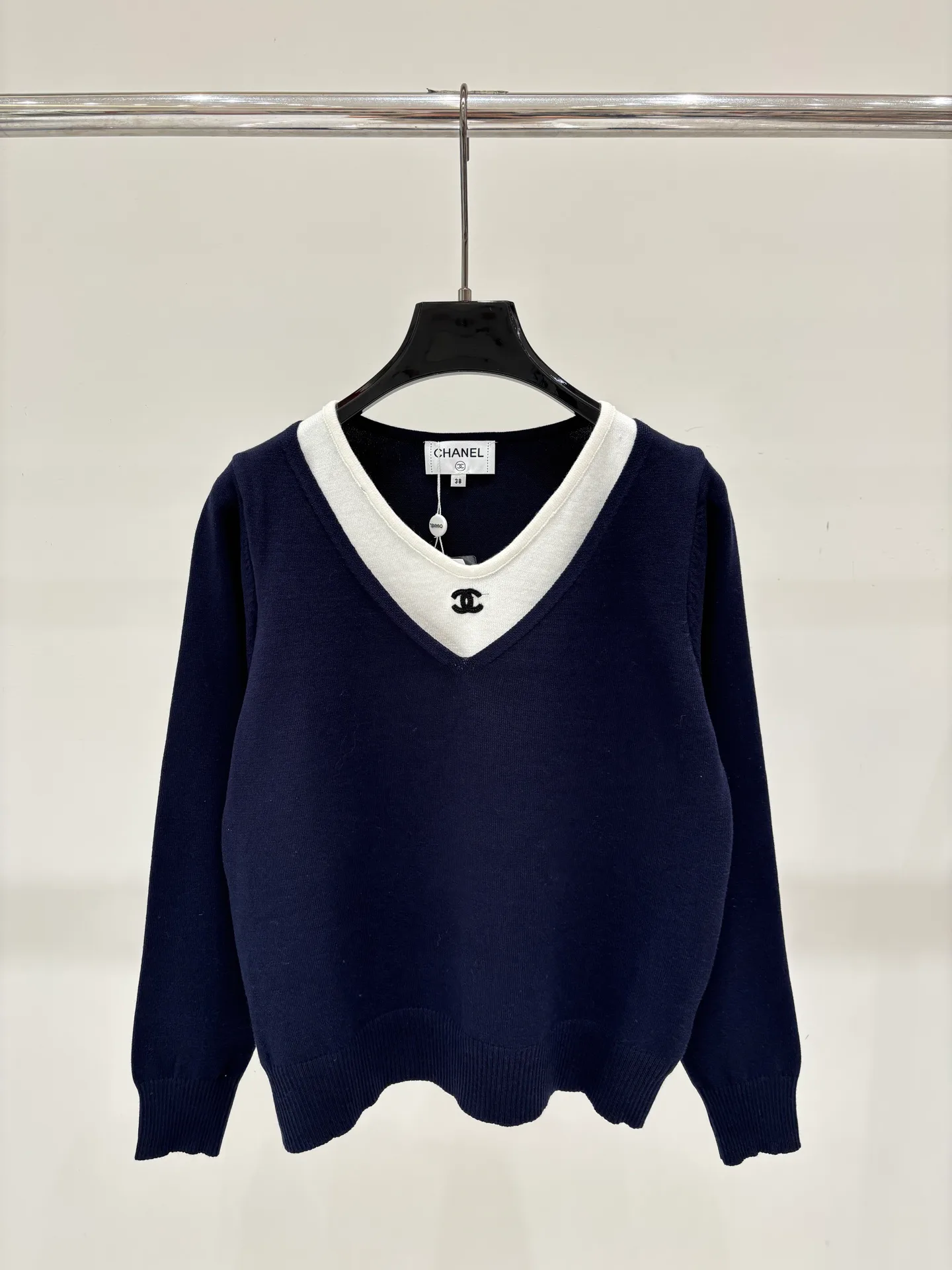 Джемперы И Свитеры Женские Chanel 18138276