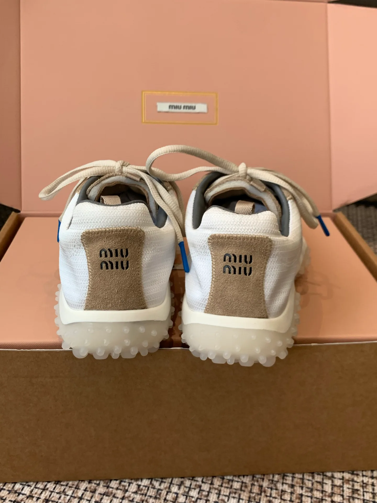 Кроссовки Женские Miu Miu 18170820