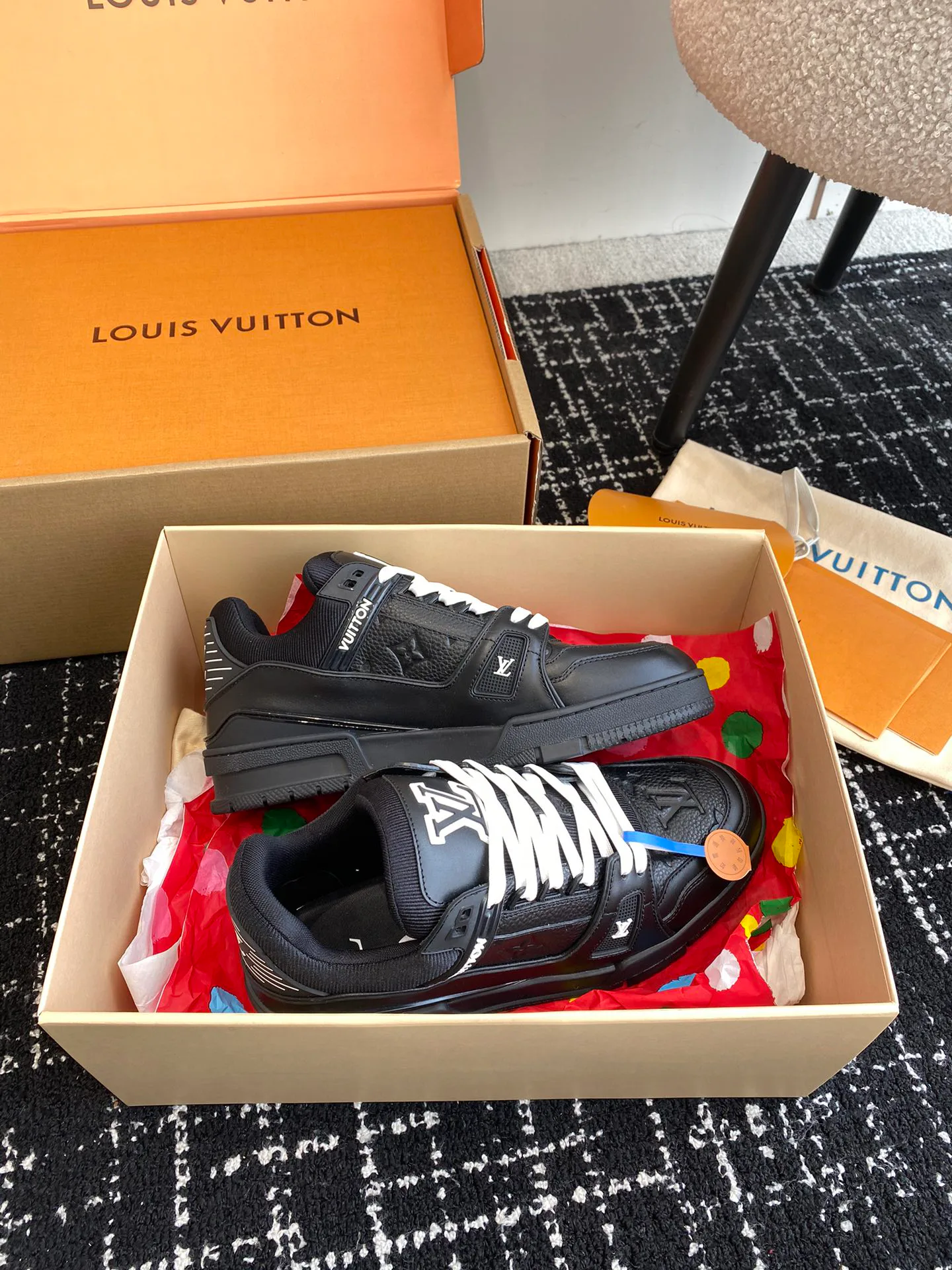 Кроссовки Женские Louis Vuitton 5790921