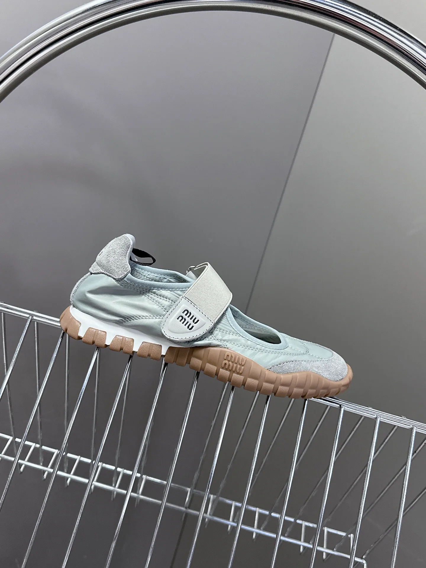 Кроссовки Женские Miu Miu 68409