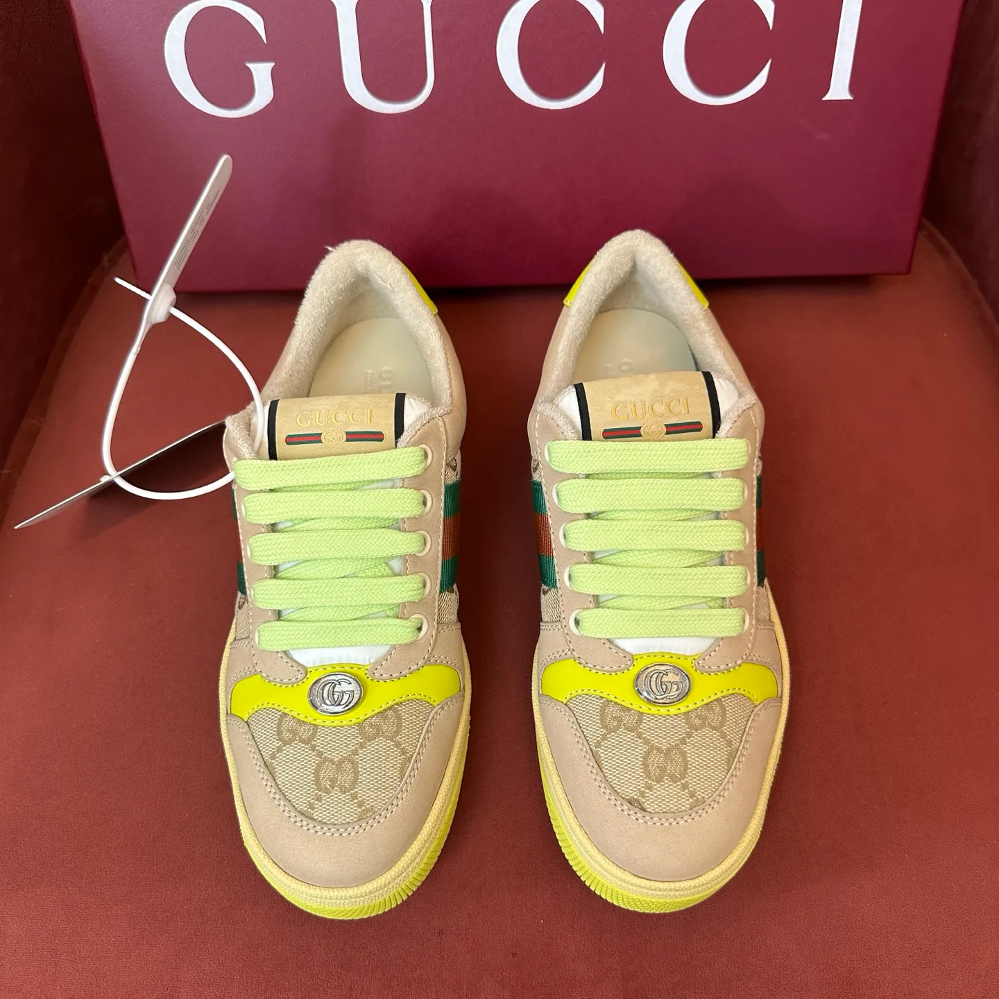 Кроссовки Женские Gucci 698248