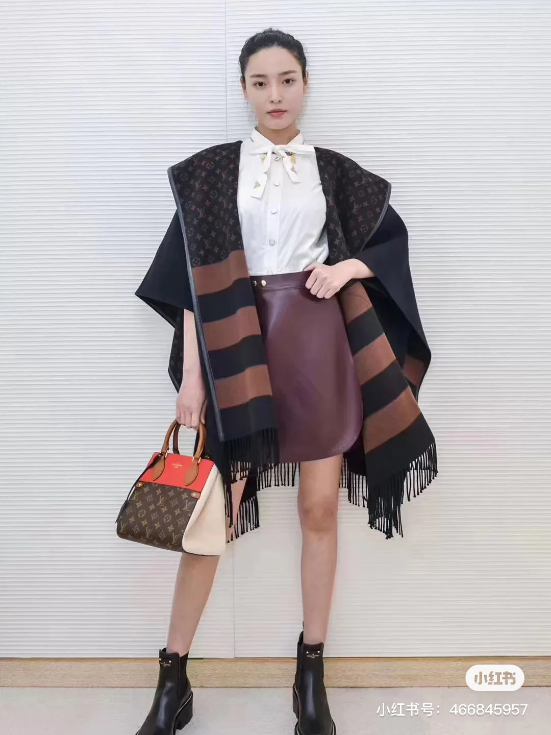 Пальто Женские Louis Vuitton 18601487