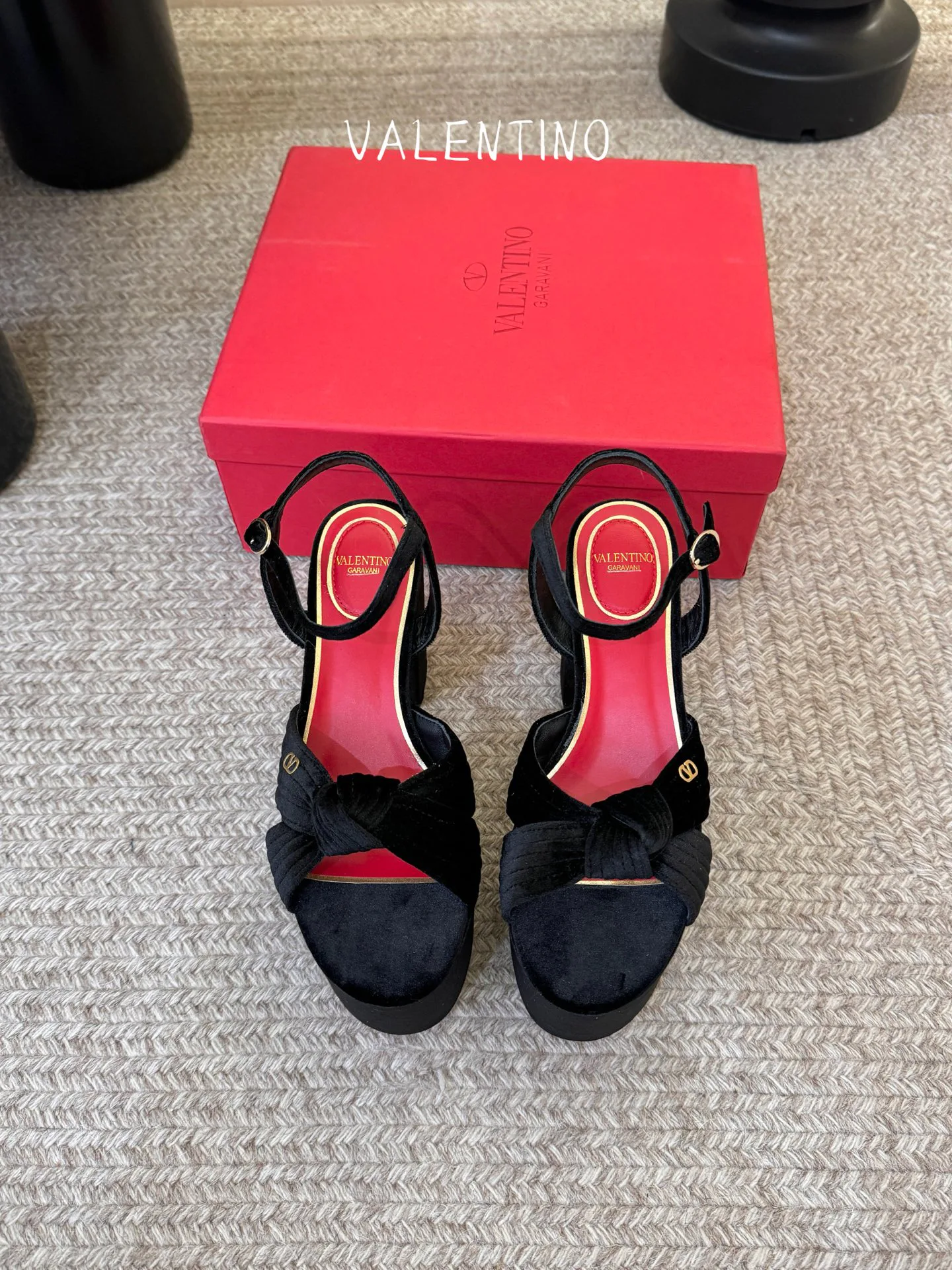 Босоножки Женские Valentino 14573339