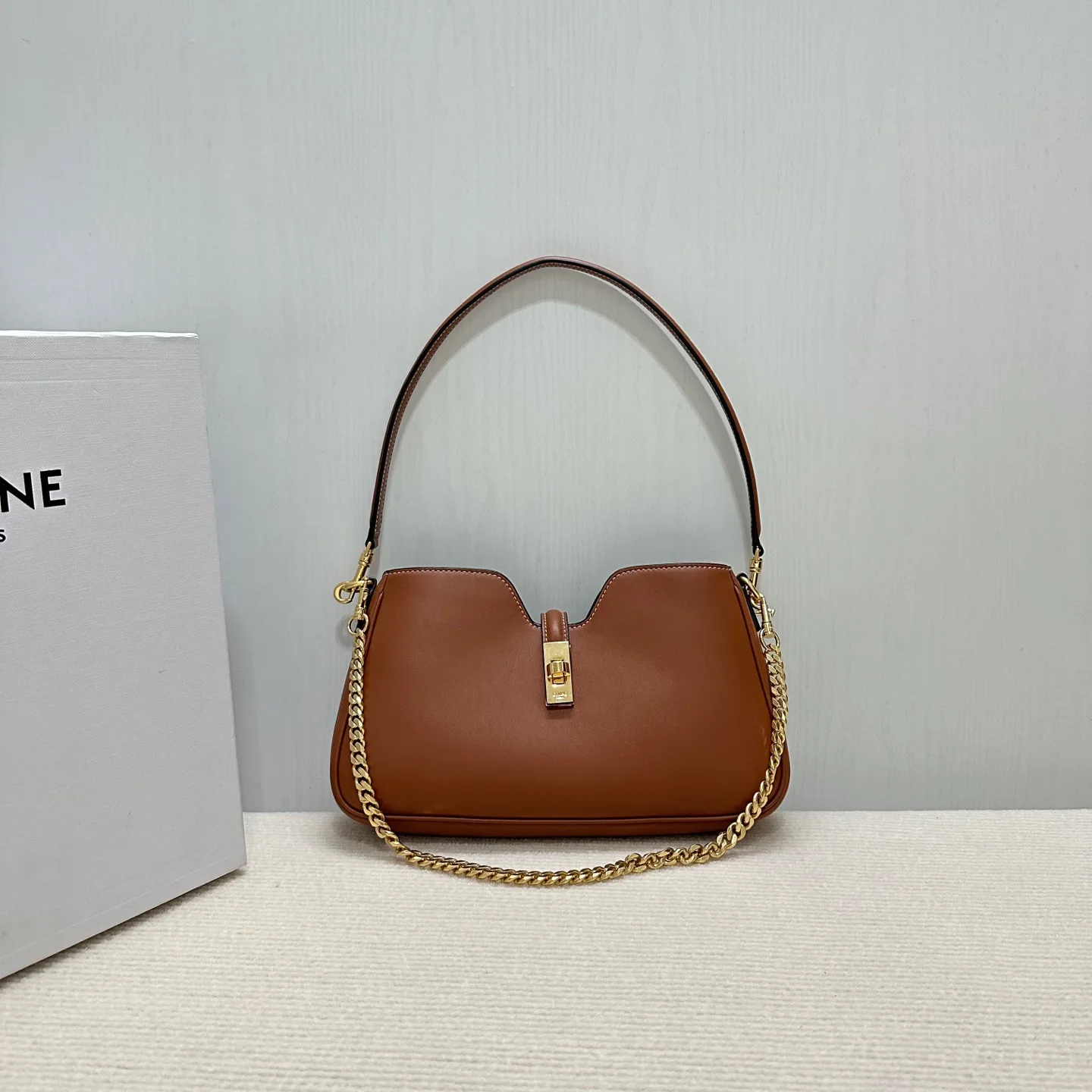 Классические Сумки Женские Celine 11512160