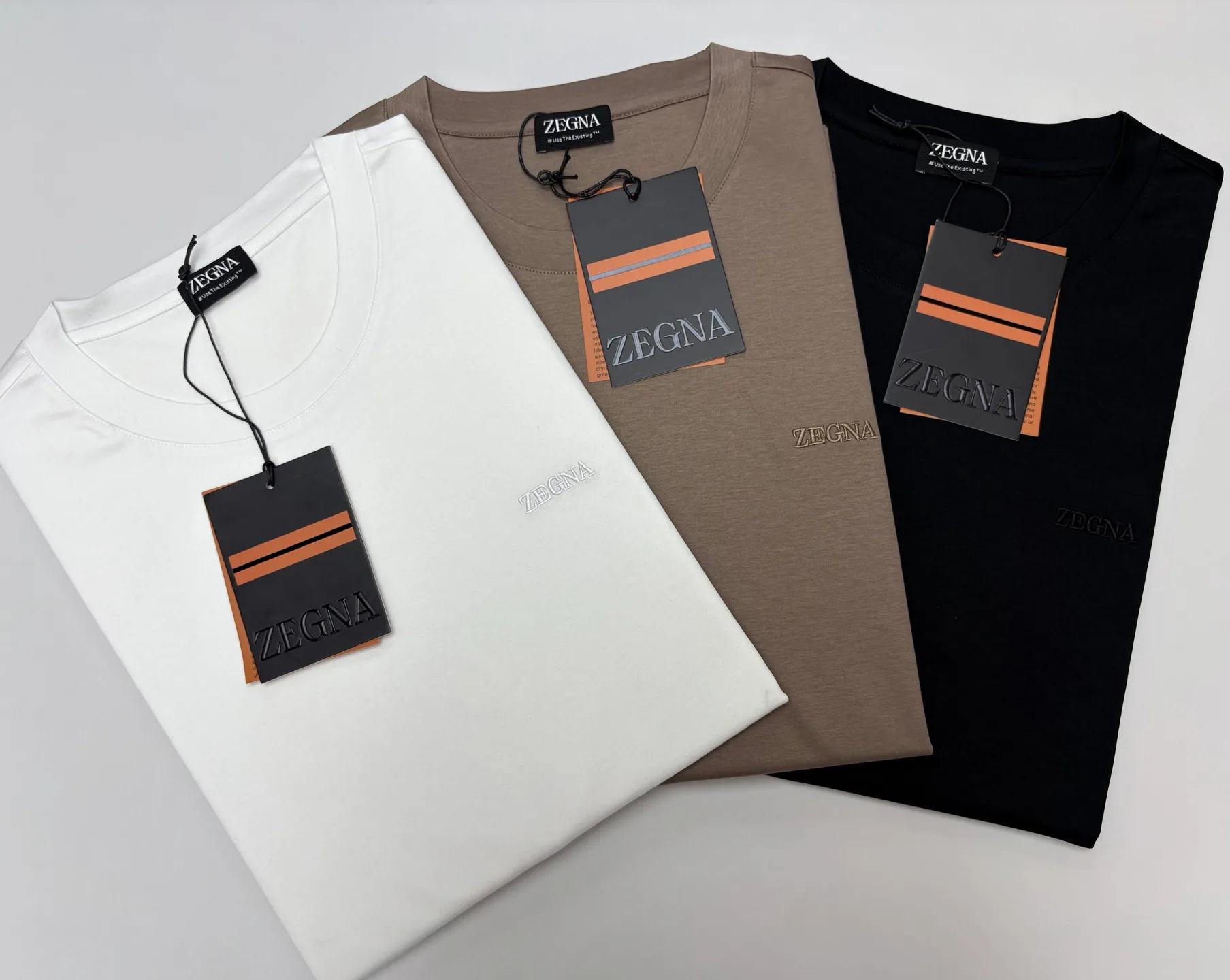 Футболки Женские Zegna 10060152